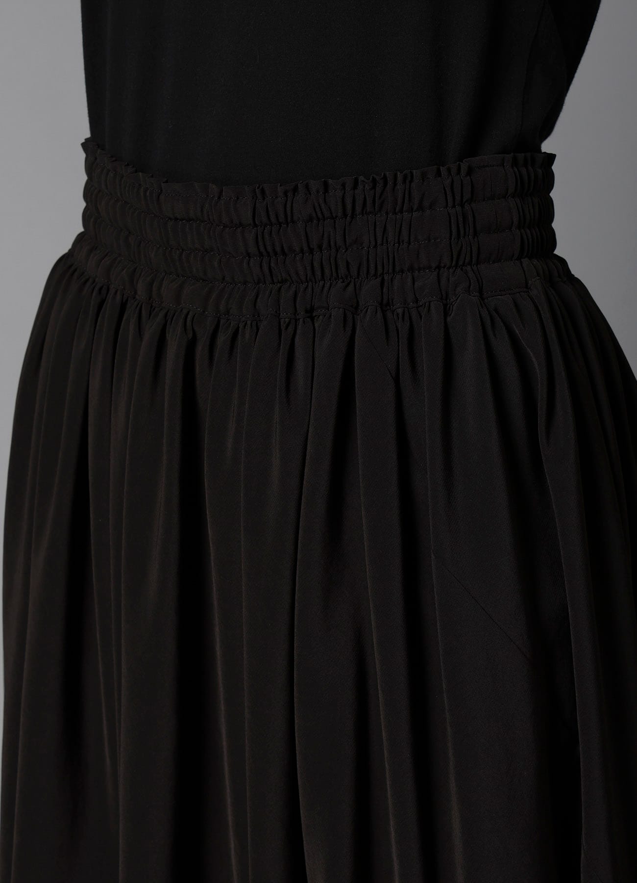 TA/PE DECHINE ELASTIC WAIST SKIRT