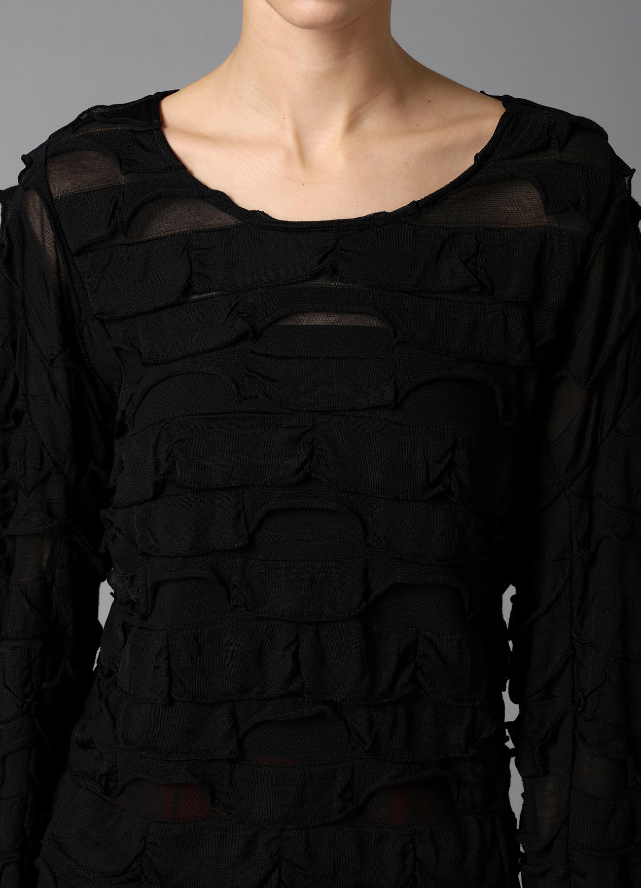 FRILLED JACQUARD  PANEL DESIGN LONG SLEEVE TEE