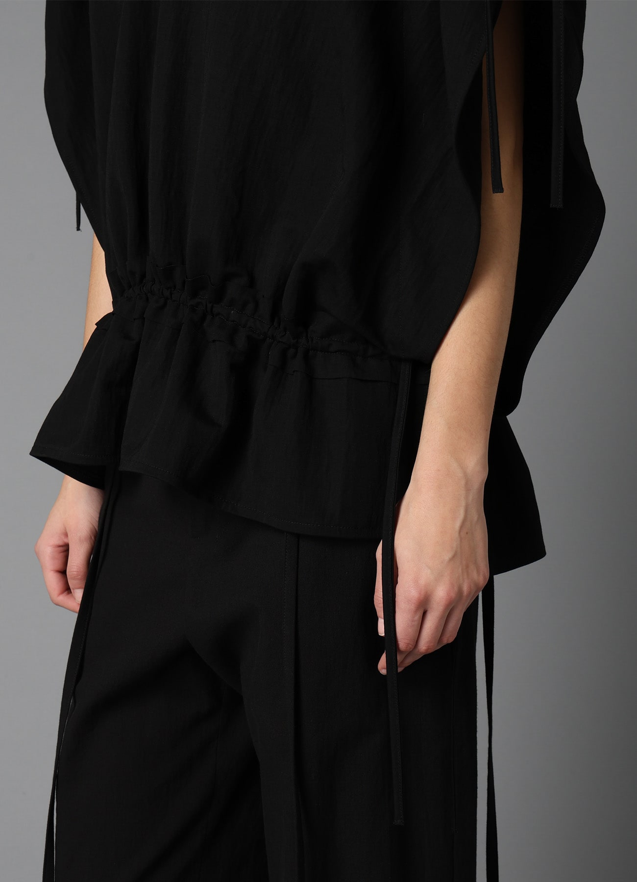 NATURAL SMOOTH GATHER TEE