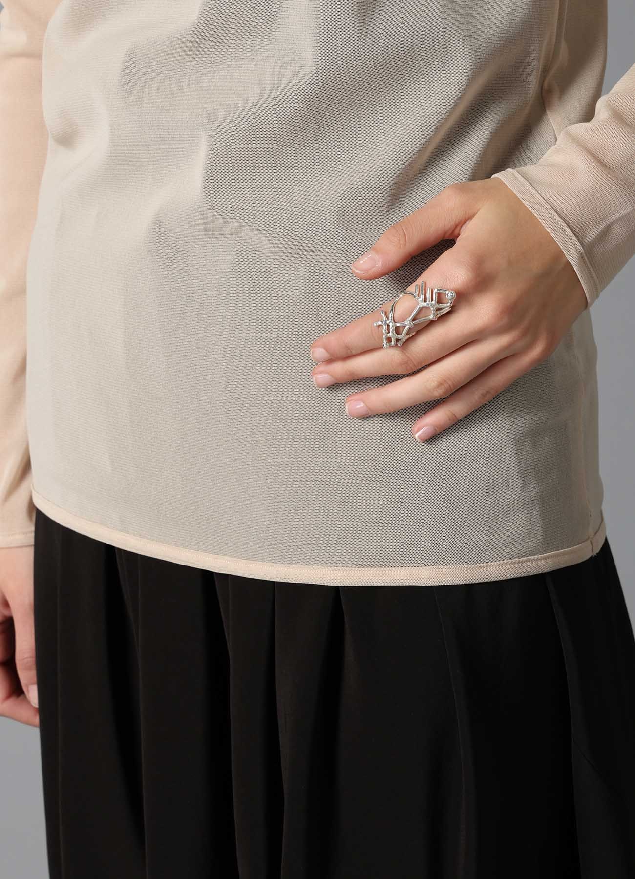 PE TULLE  HIGH NECK PULLOVER