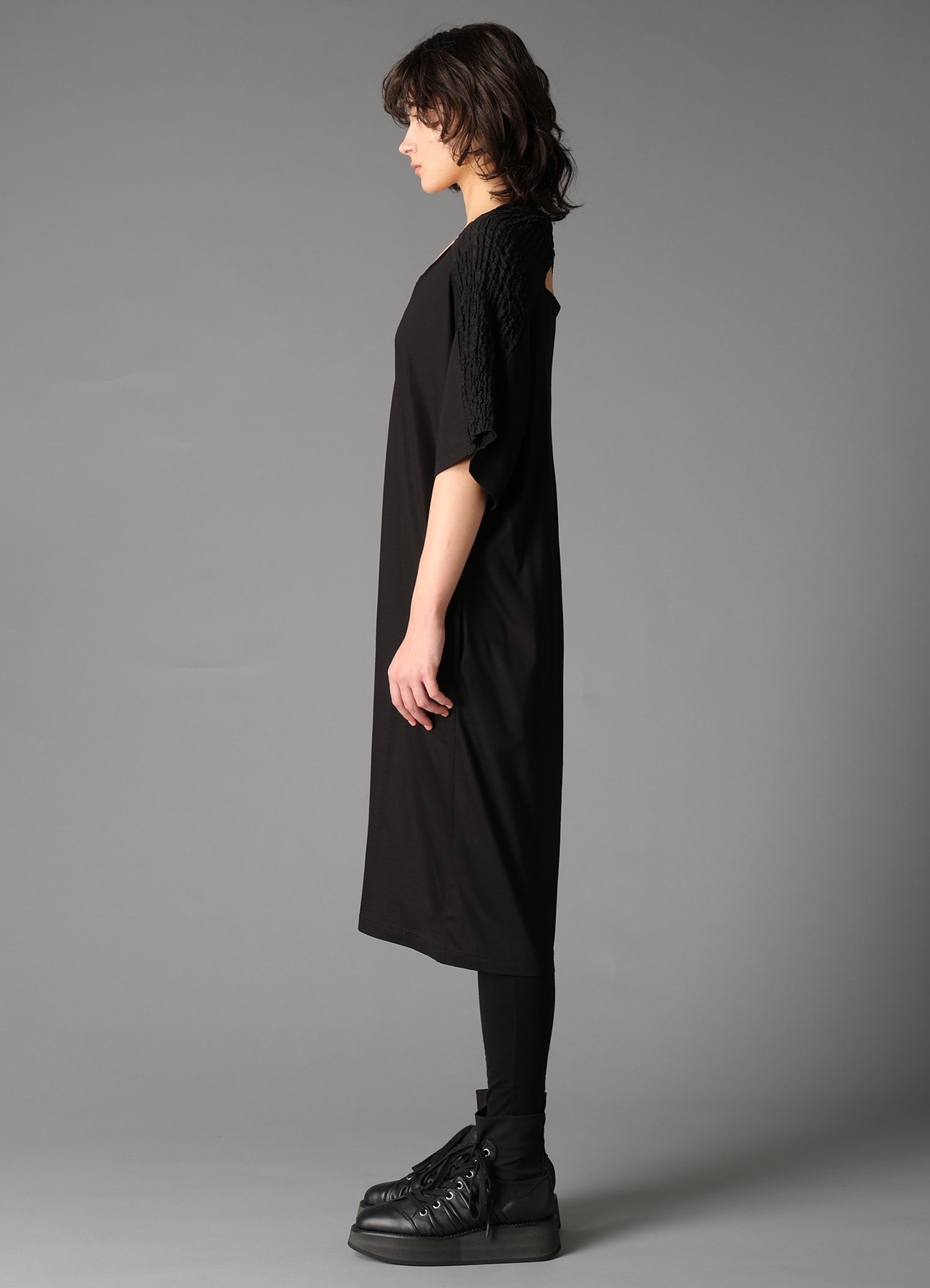 SINGLE JERSEY+SHRINKED LACE BACK TWIST DETAIL DRESS