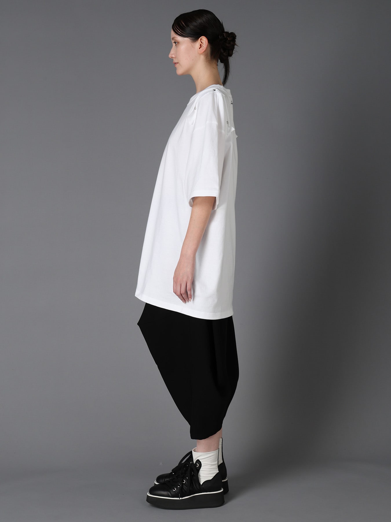 DOT BUTTON REMAKE T-SHIRT