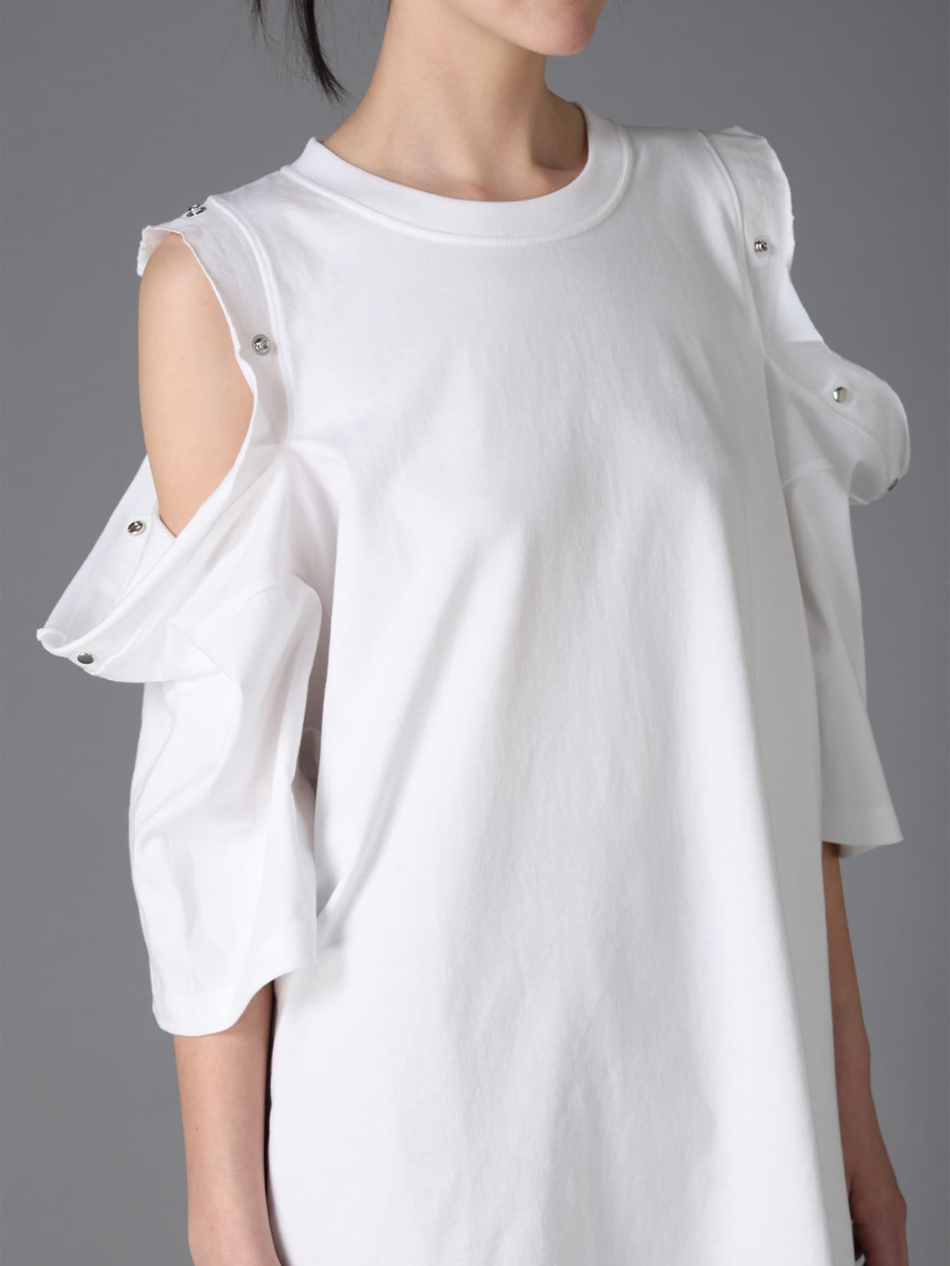 DOT BUTTON REMAKE T-SHIRT