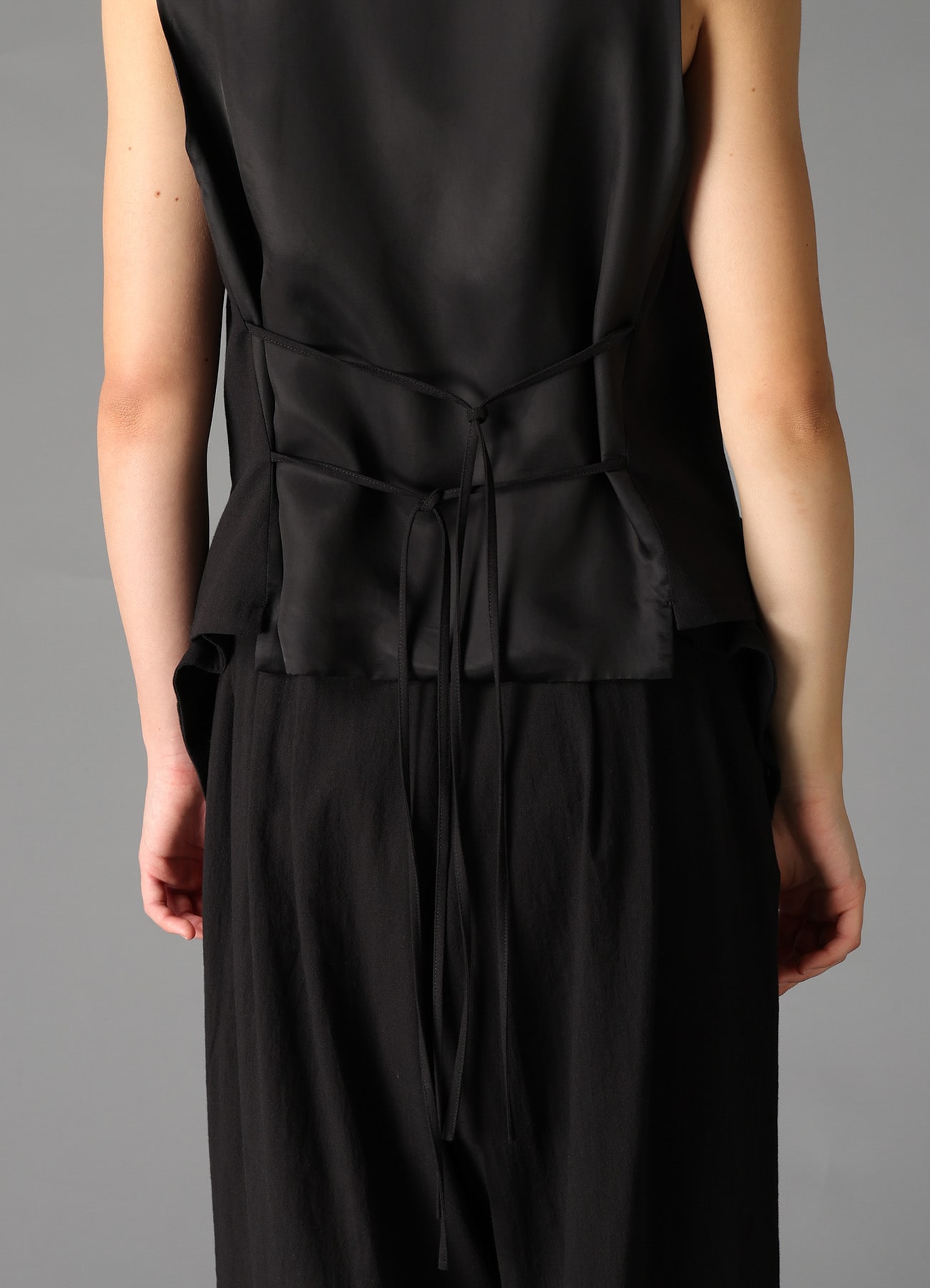 C/LI MUSLIN COLLARED VEST