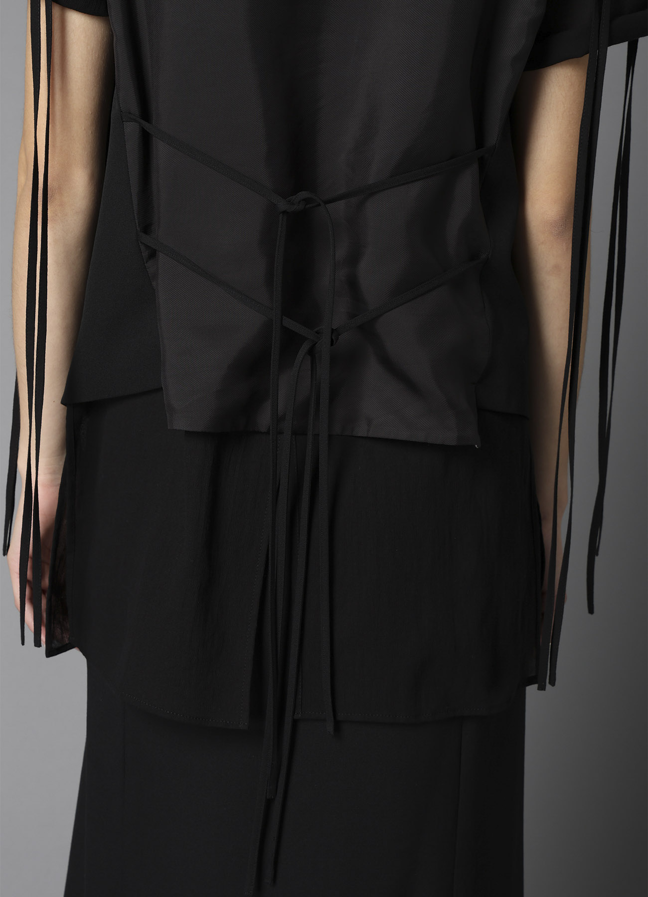 W/GABARDINE COLLARED VEST