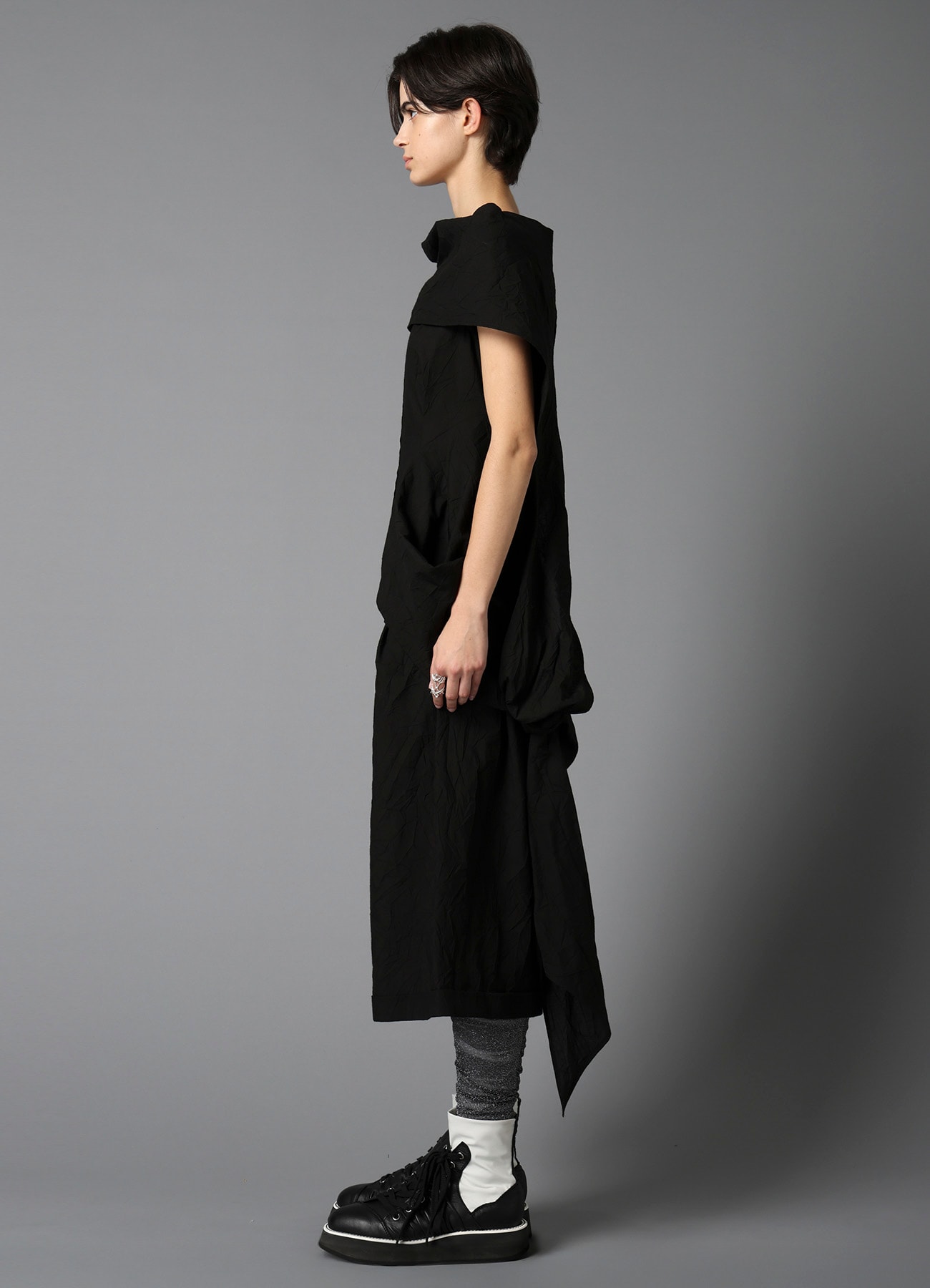 WRINKLED TYPEWRITER  SCARF DETAIL VEST