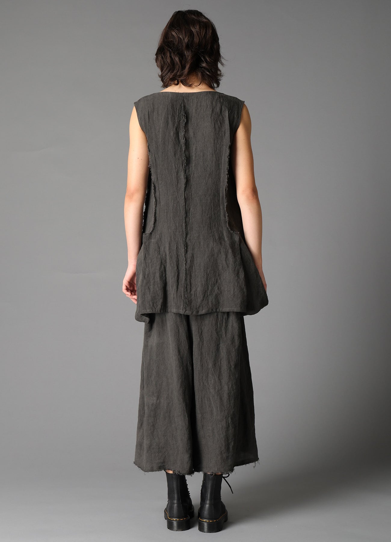 INK DYED LAWN HEM DETAIL VEST