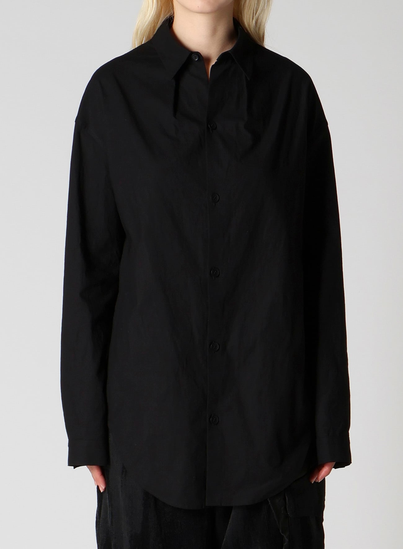 LIGHT POPLIN NECK TUCK SHIRT