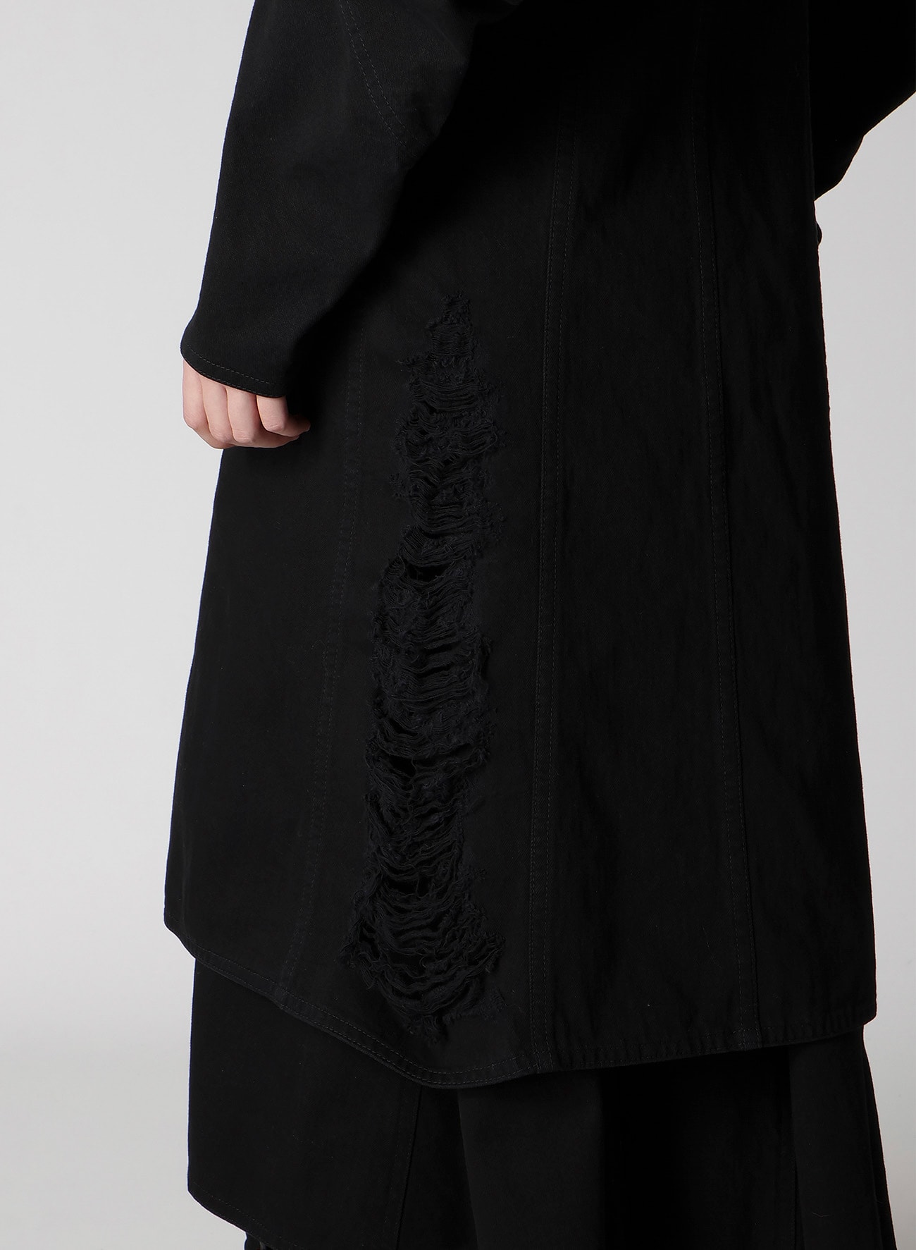 DAMAGED DENIM DESIGNED SLEEVE COAT