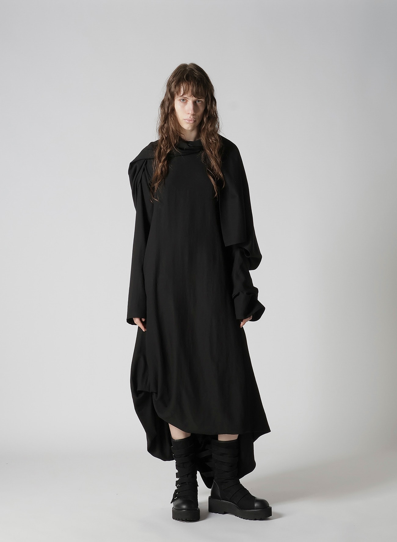 MILLED GABARDINE DRESS WITH SCARF