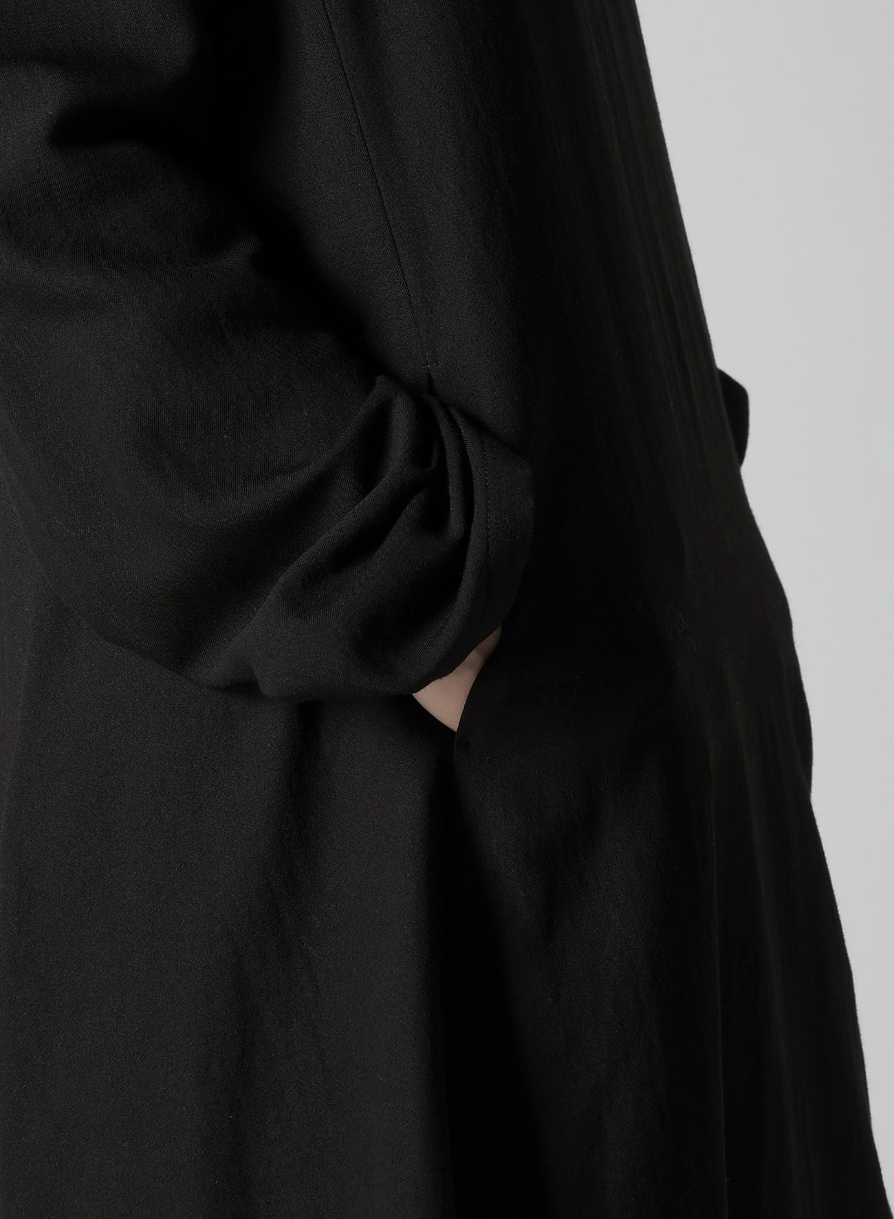 MILLED GABARDINE DRESS WITH SCARF