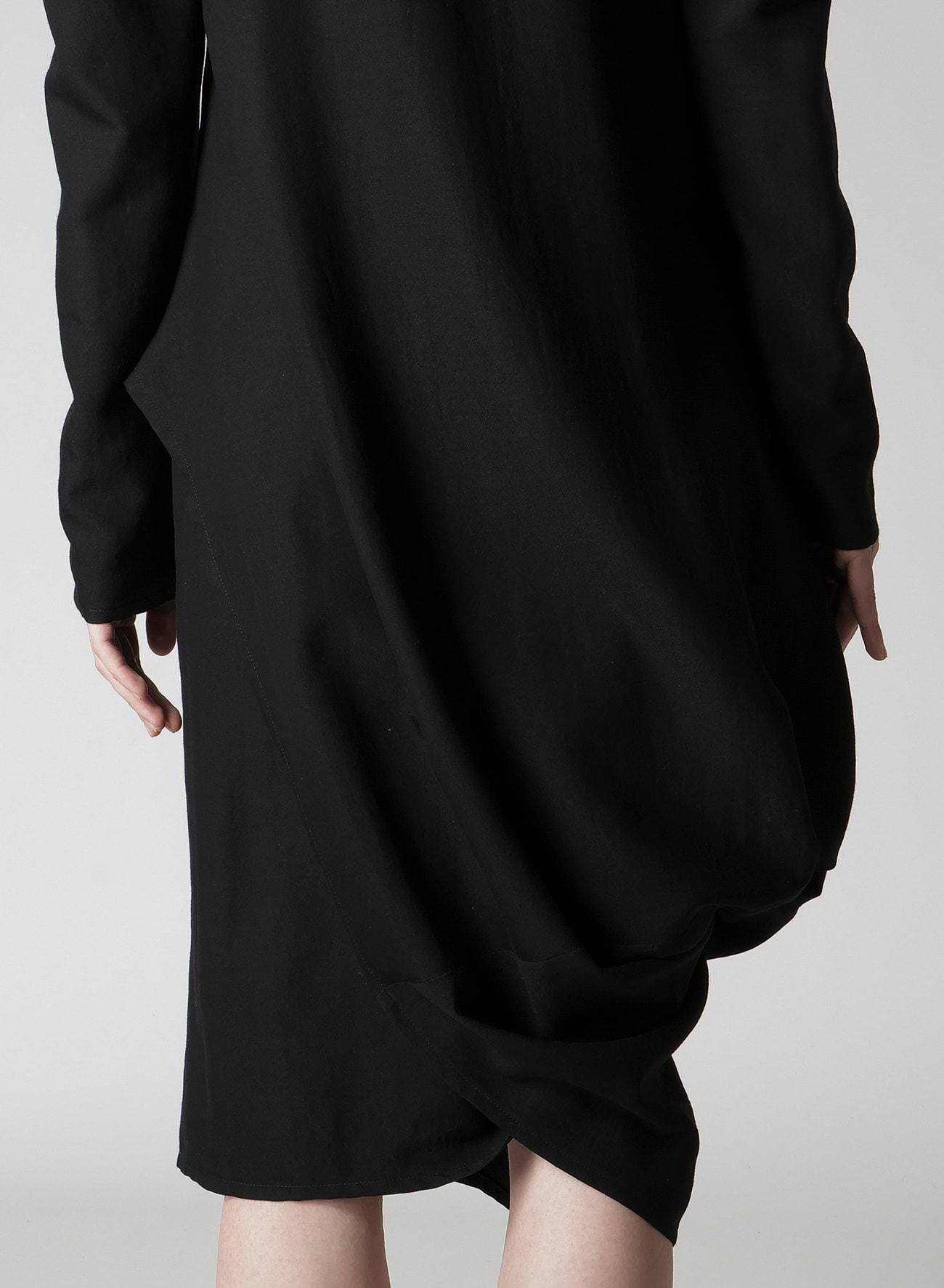 MILLED GABARDINE TWIST DRESS