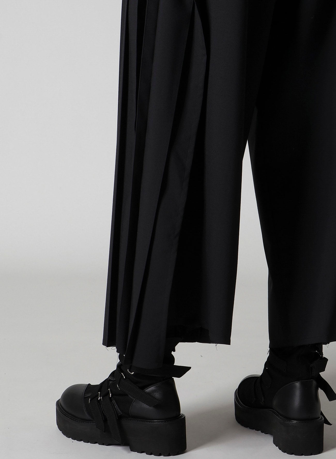 LIMI feu　ガウチョパンツ DOUBLE SATIN BOX PANTS(S Black): LIMI feu｜THE SHOP YOHJI