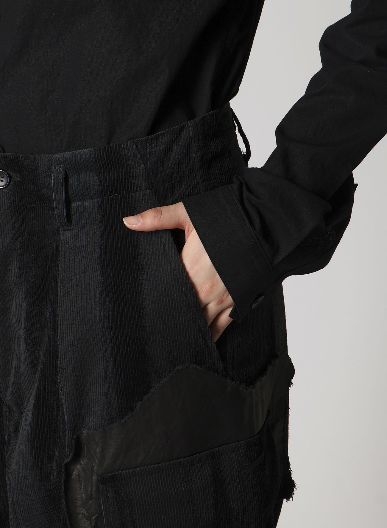 FAINT PRINTED CORDUROY TAB PANTS