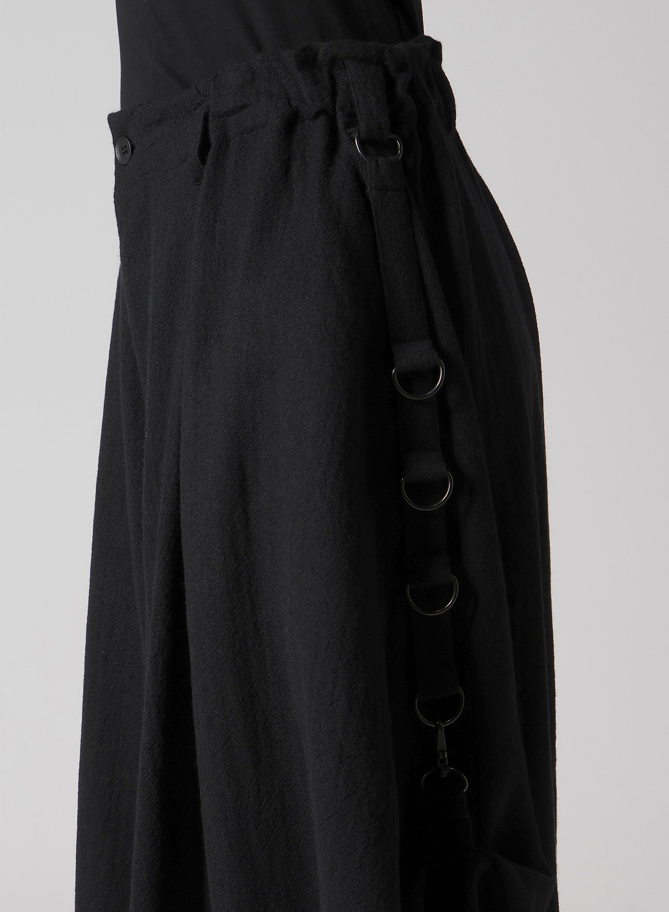 WOOL VIYELLA PANTS WITH D RINGS(S Black): LIMI feu｜THE SHOP