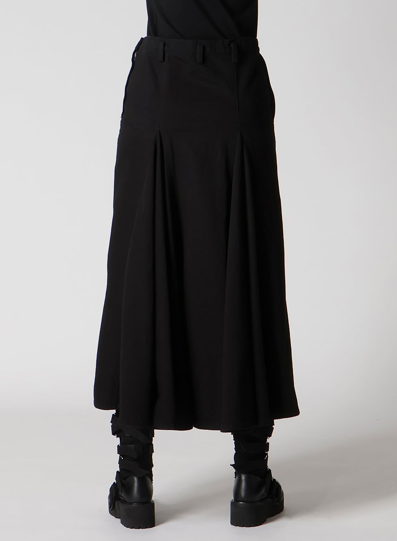 DAMEGED DENIM PANELED SKIRT