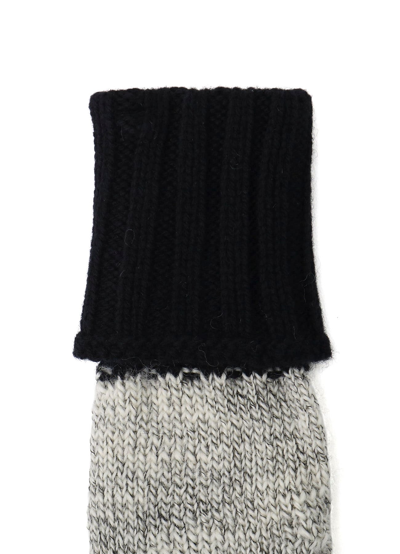SLUB MIX BELTED MIDDLE FINGER GLOVE
