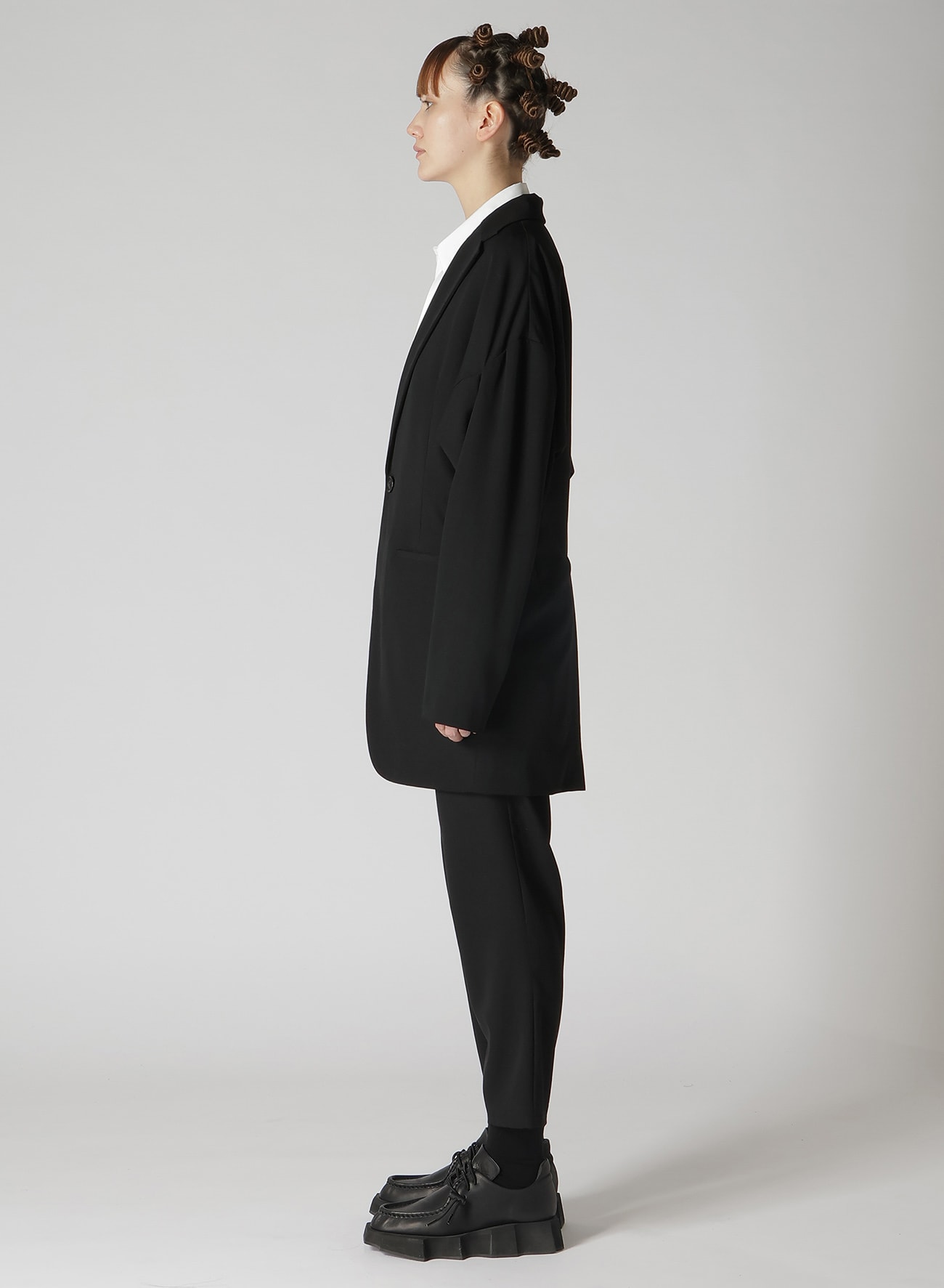 WOOL GABARDINE WIDE SHOULDER JACKET