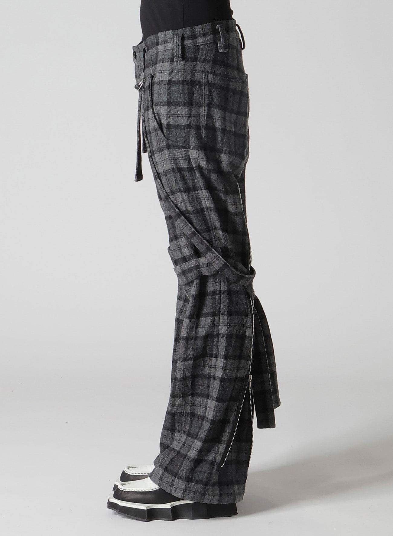 PLAID FLANNEL STRAP DETAIL PANTS