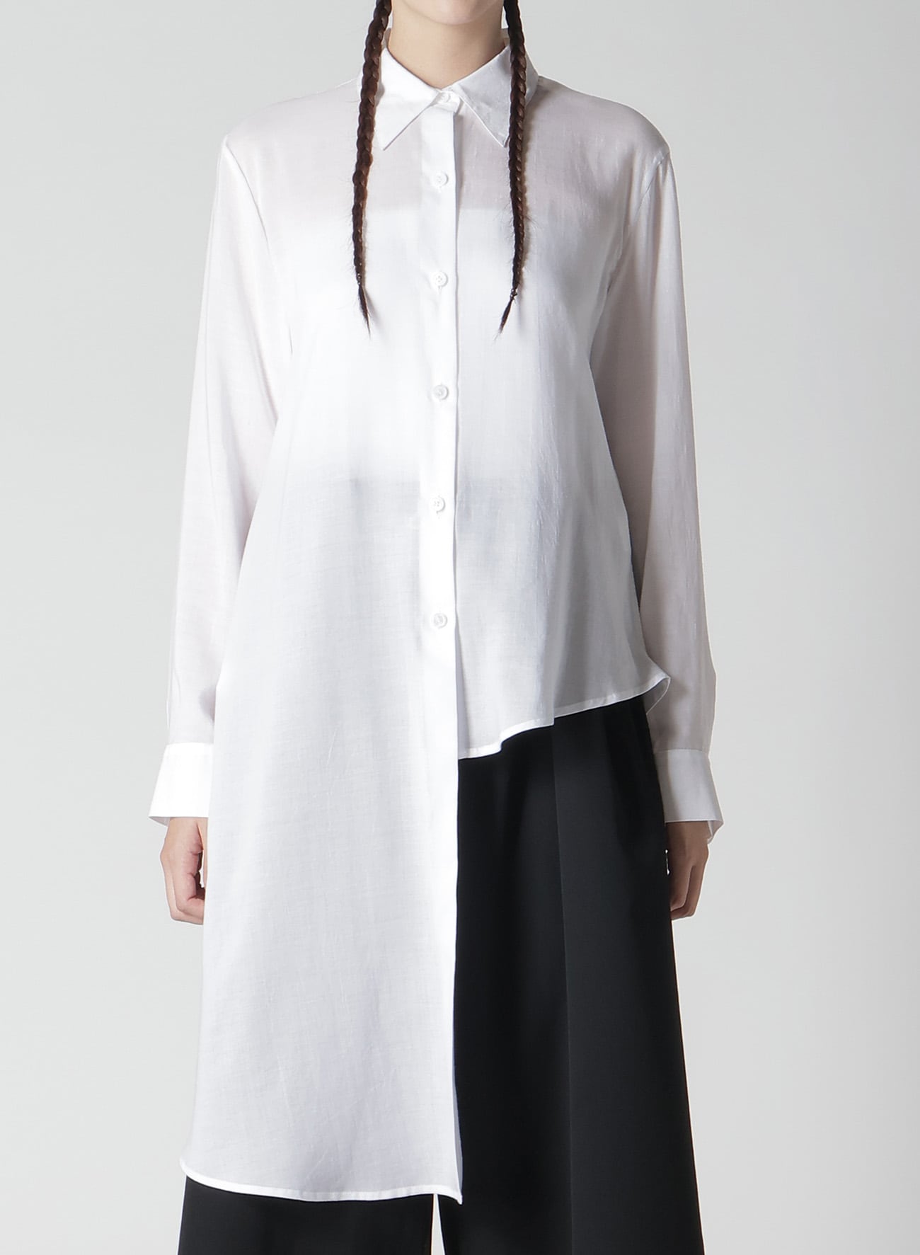 SOFT LAWN ASYMME SLIT SHIRT