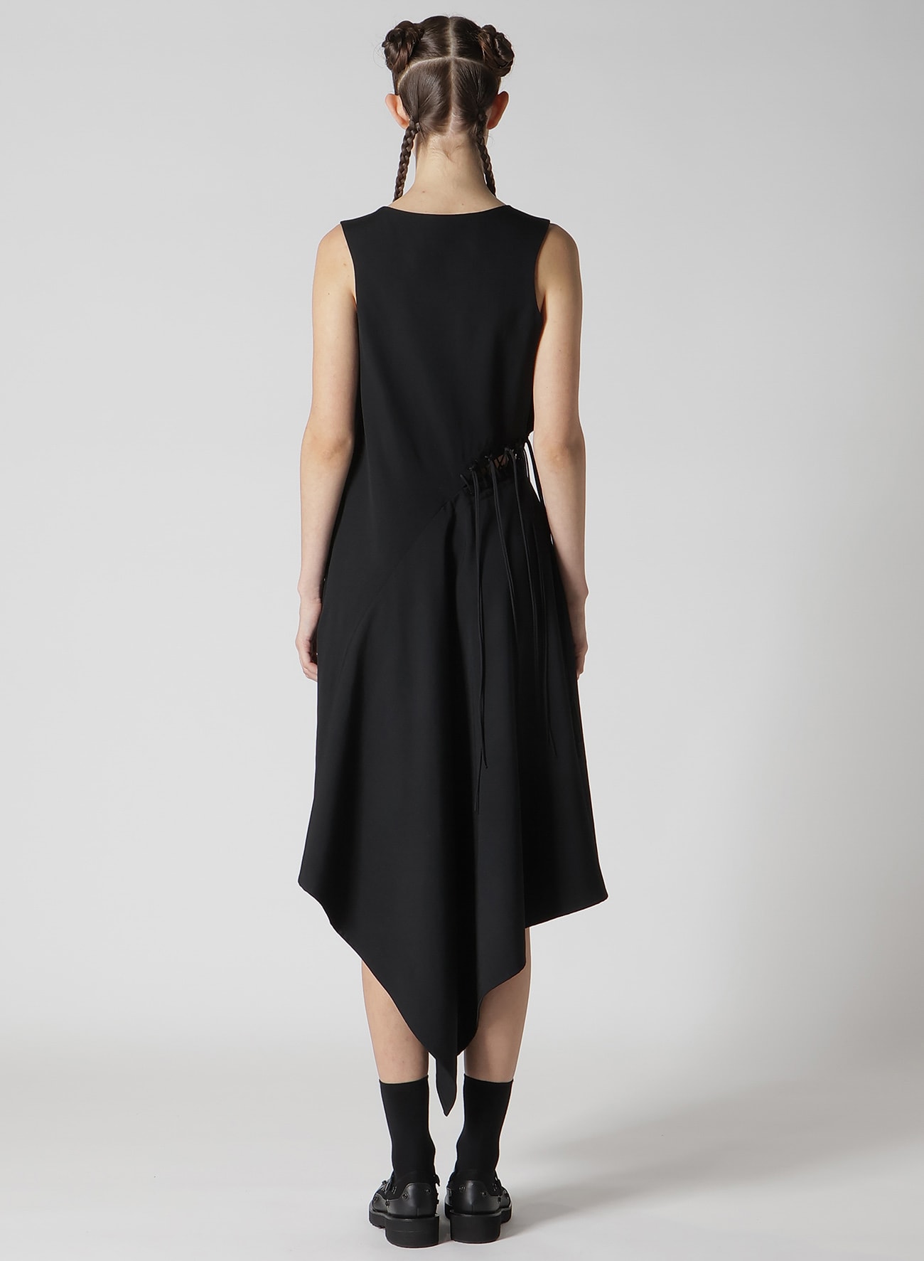 【1/10 10:00 Release】WOOL GABARDINE WAIST LAVE-UP DRESS