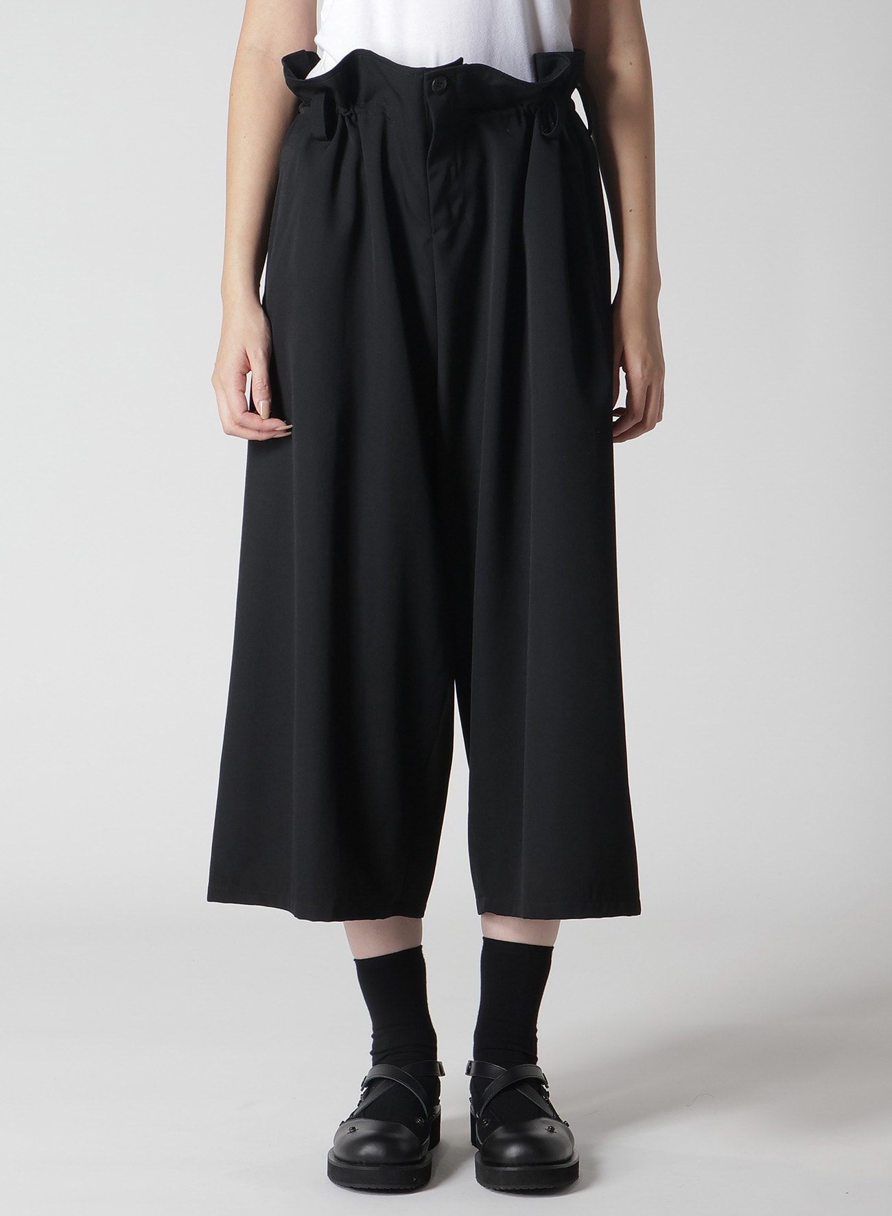 【1/10 10:00 Release】WOOL GABARDINE WAIST STRING TUCK PANTS