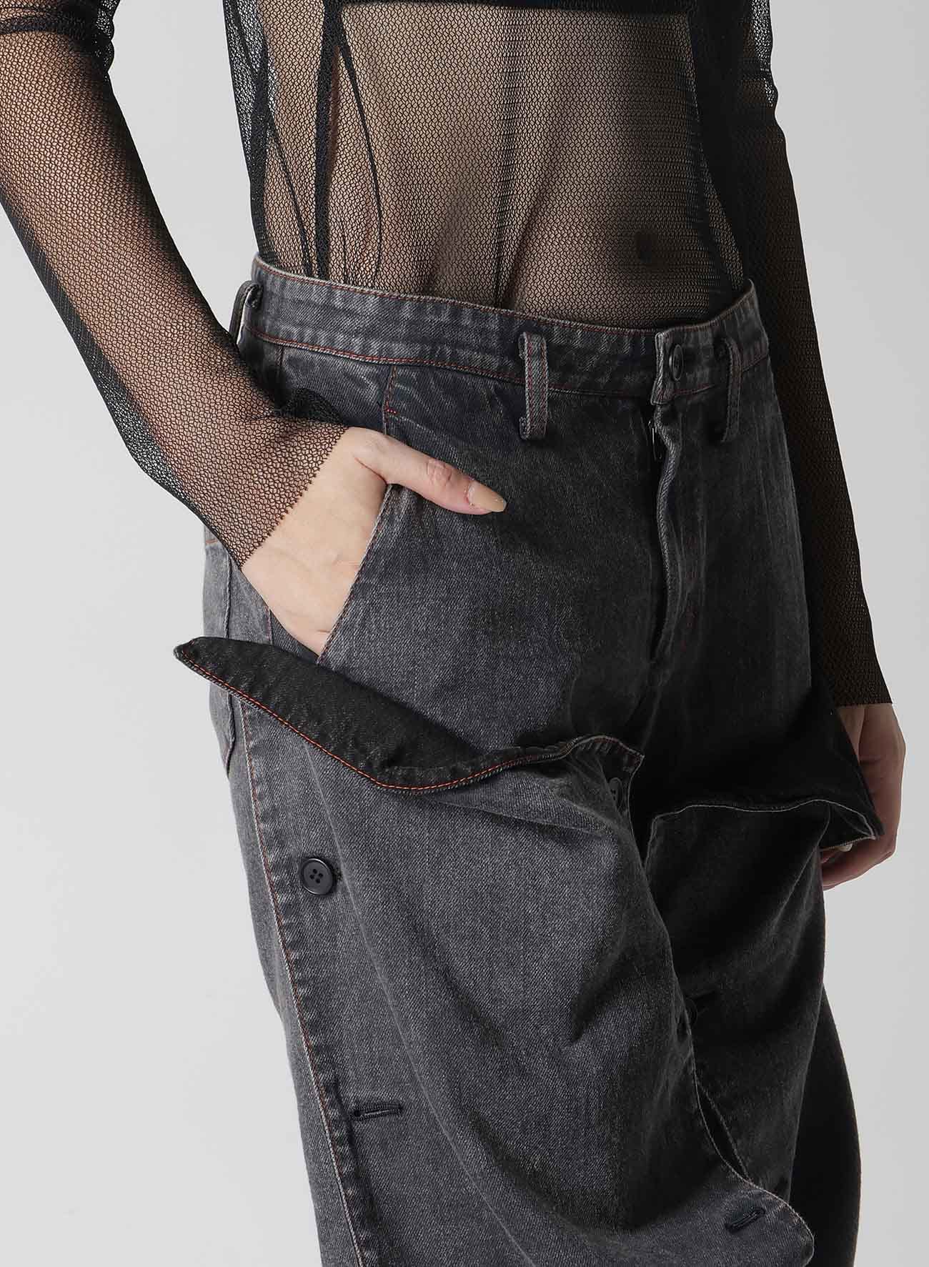 POWDER BLEACH BUTTON DETAIL PANTS