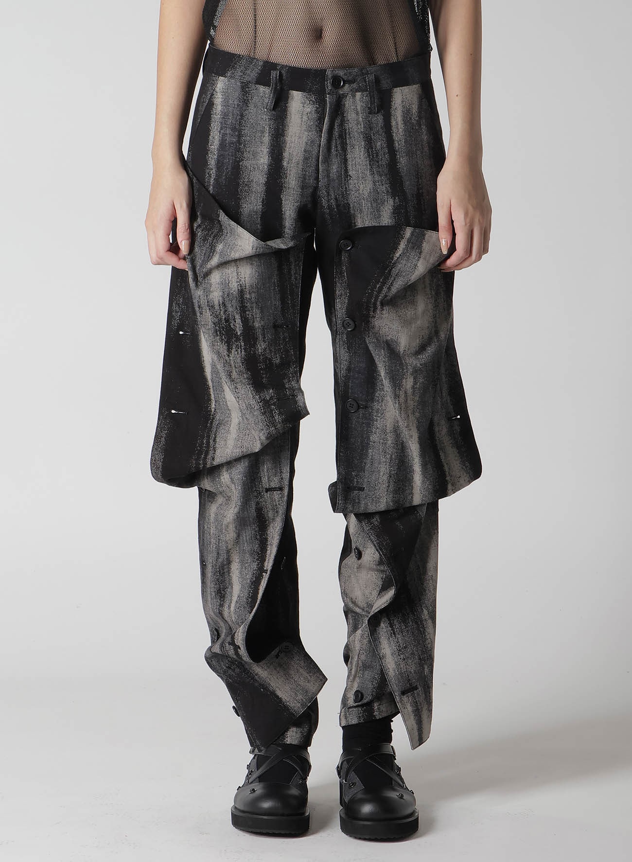 DISCHARGE PT DENIM BUTTON DETAIL PANTS