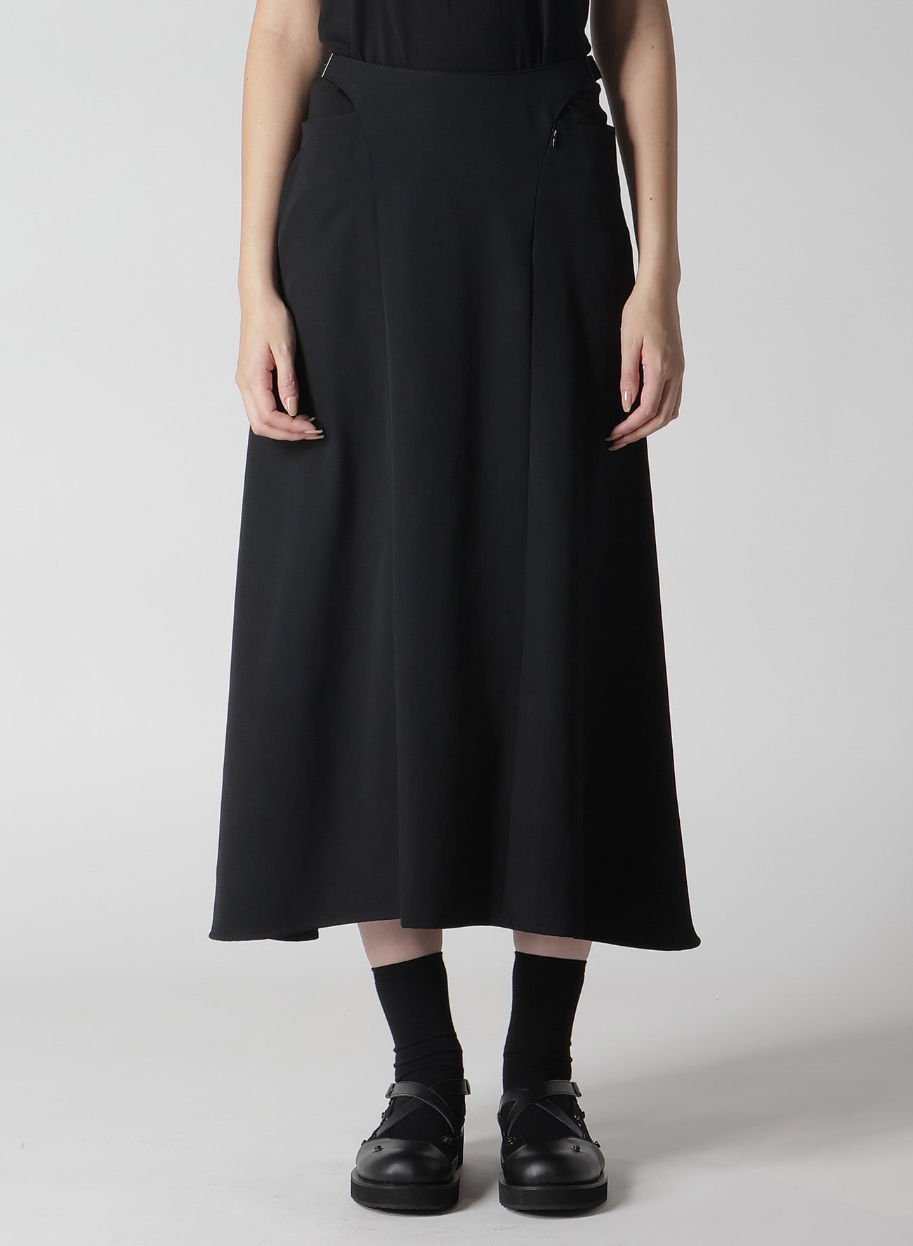 【1/10 10:00 Release】WOOL GABARDINE WAIST BELT SKIRT