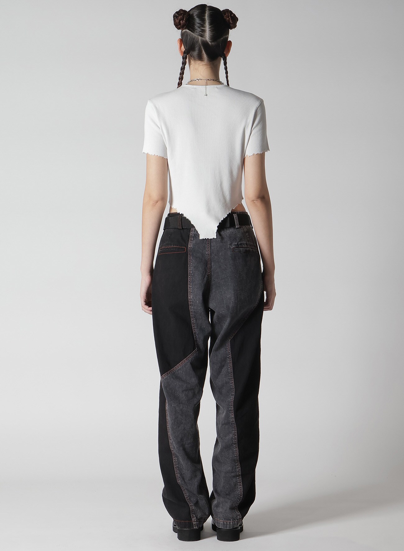 CRUSHED RIB STITCH DAMAGED HEM T-SHIRT