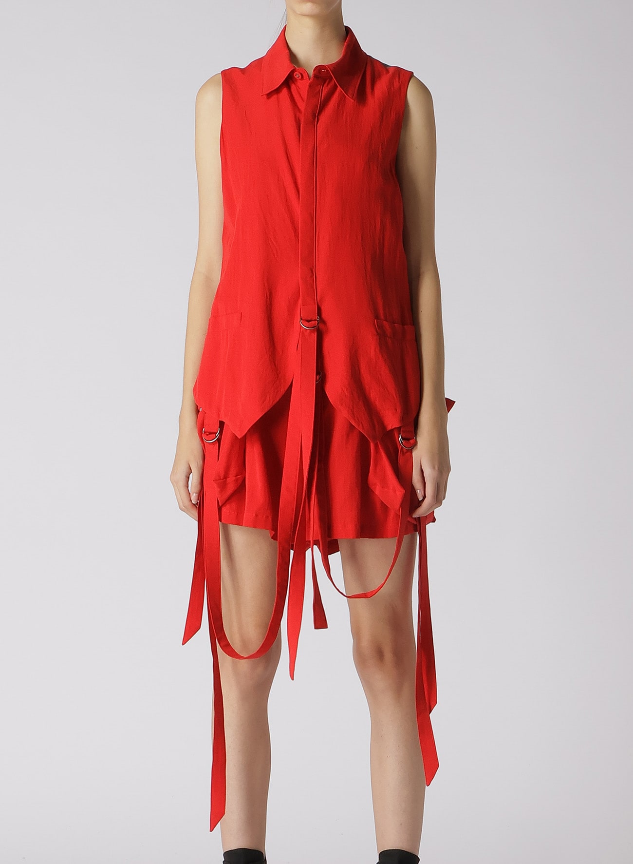 SOFT BROAD COTTON HANGING STRAP COLLAR VEST(S Red): LIMI feu｜THE 