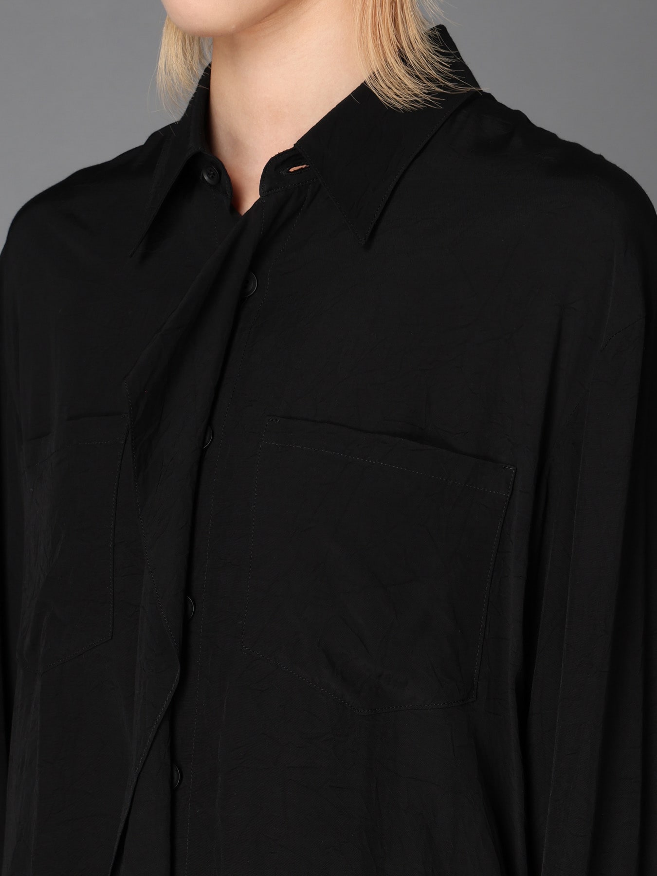 WRINKLED PLAIN WEAVE  FLARED PANEL BLOUSE
