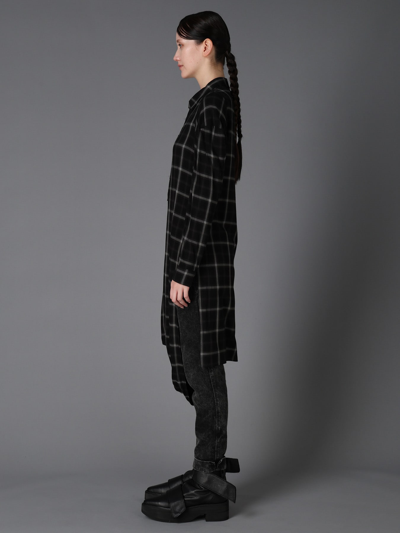 RAYON PLAID DRAPED HEM BLOUSE