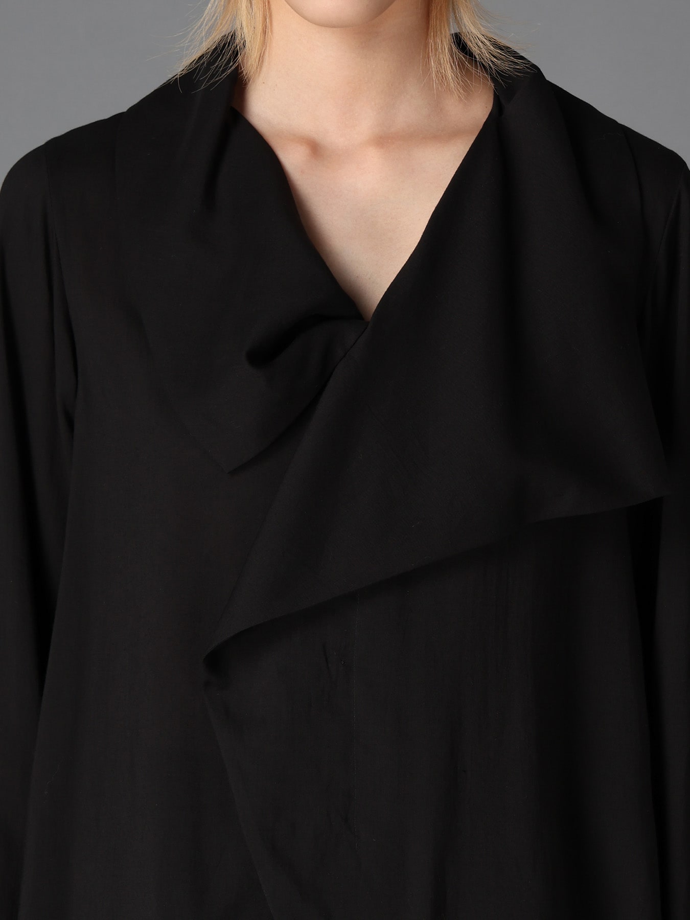 SOFT LAWN  LONG DRAPED BLOUSE