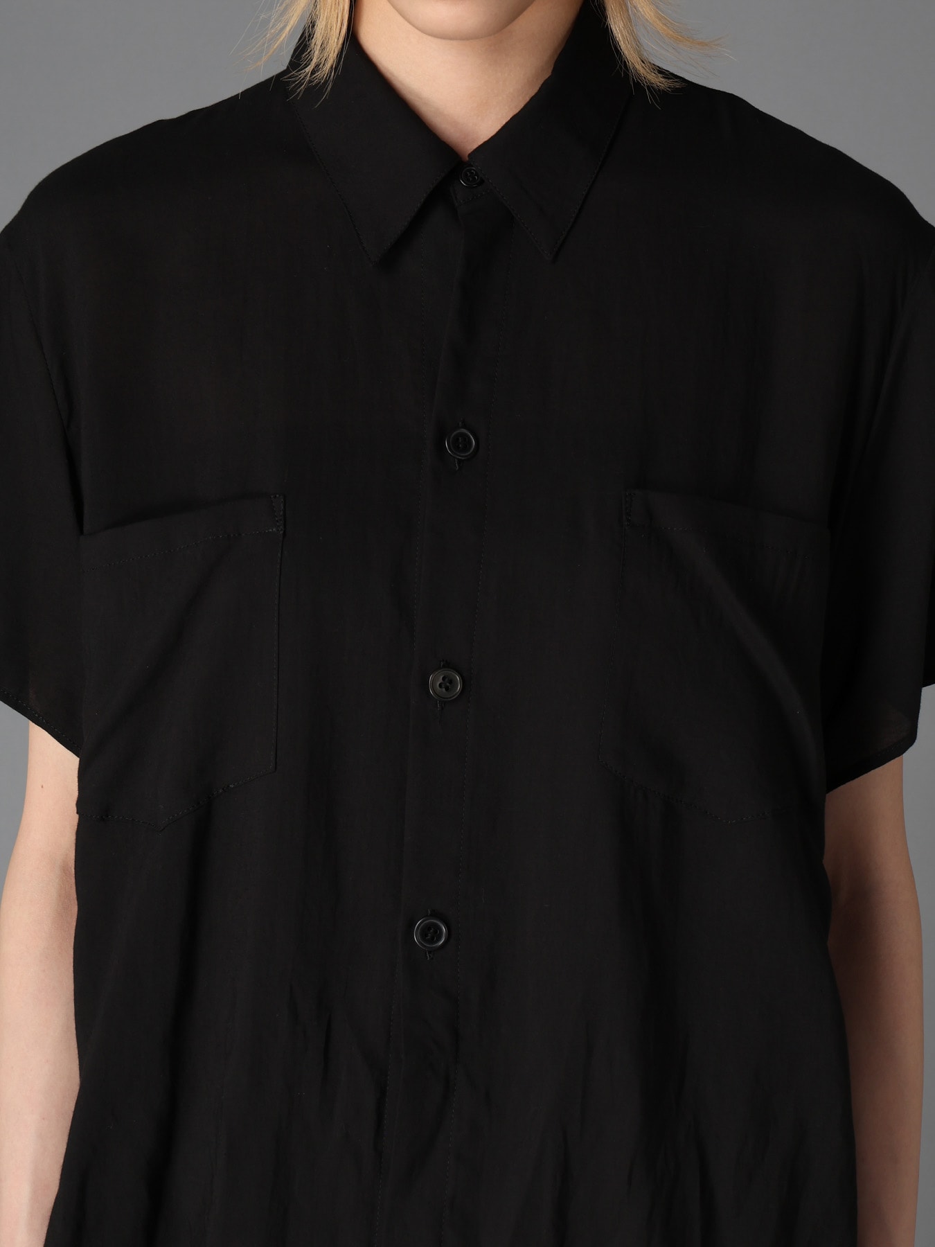 SOFT LAWN FRONT SPLIT LONG SHIRT
