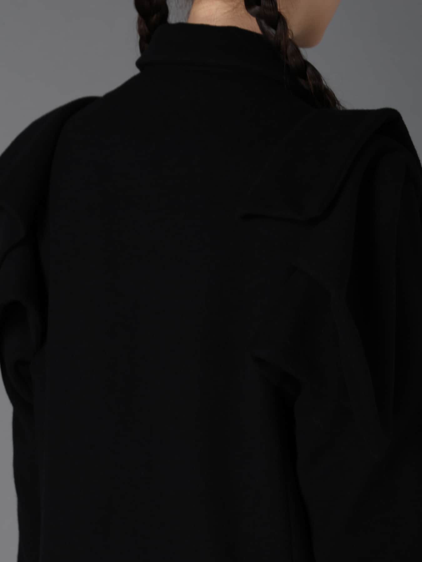 LIGHT MOSSER  PANELED SHOULDER COAT