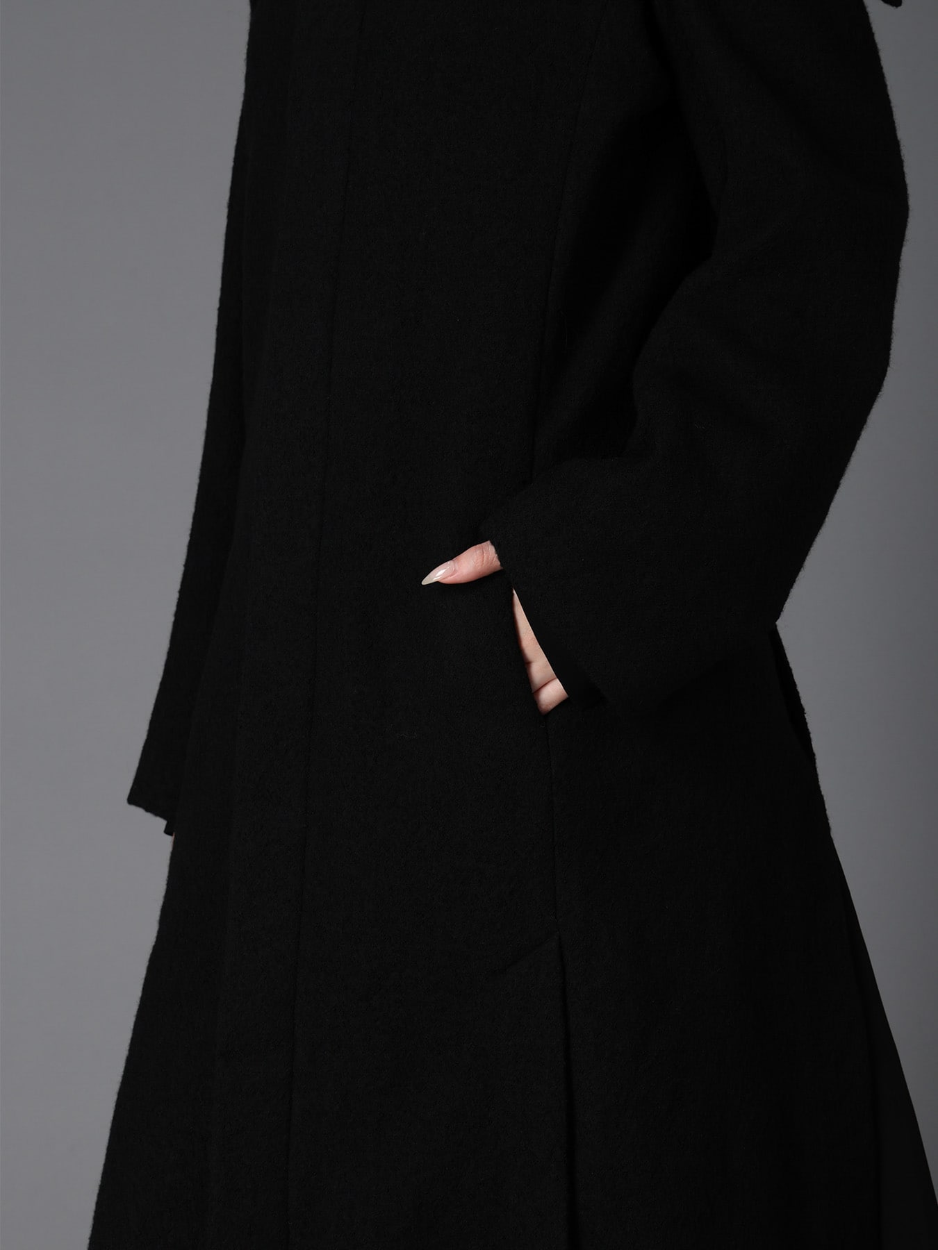 SHRINK SERGE PANELED SHOULDER LONG COAT