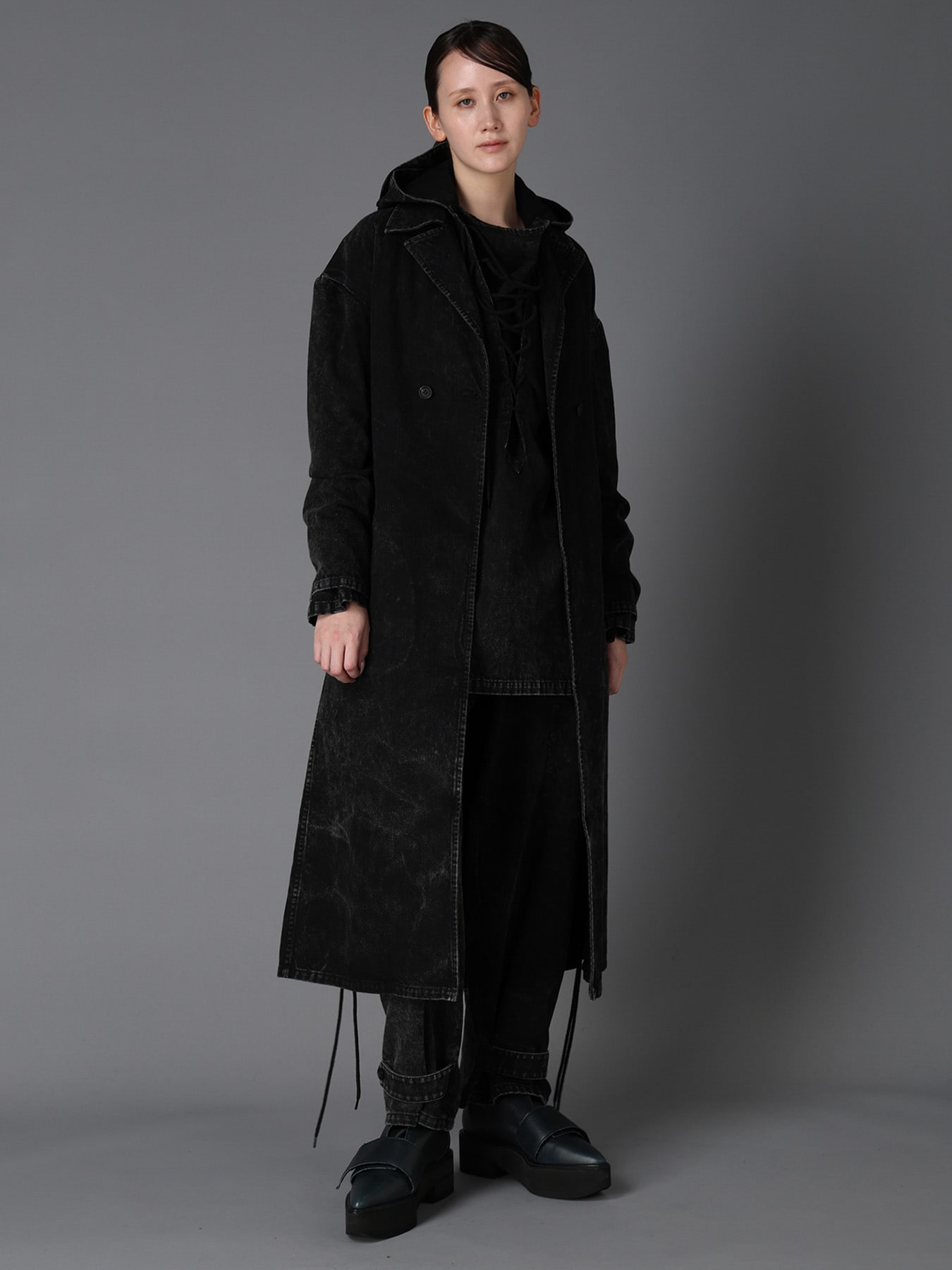 CHEMICAL BLEACHED DENIM DOUBLE LONG COAT(S Black): LIMI feu｜THE