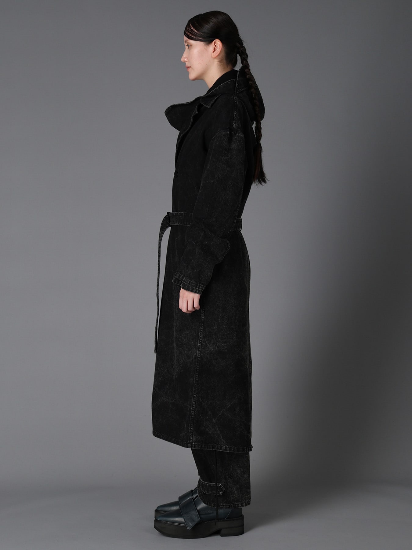 CHEMICAL BLEACHED DENIM DOUBLE LONG COAT(S Black): LIMI feu｜THE