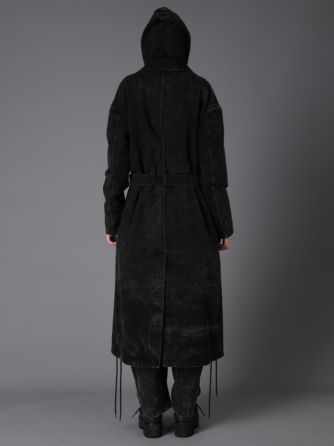 CHEMICAL BLEACHED DENIM DOUBLE LONG COAT(S Black): LIMI feu｜THE