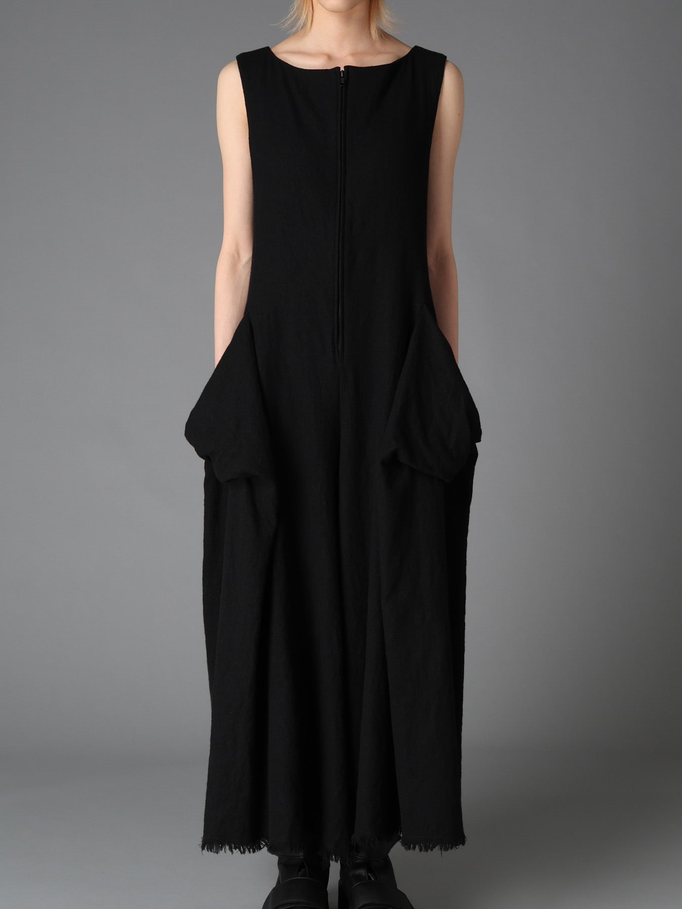 LIGHT SERGE A DRAPED POCKET JUMPSUIT(S Black): LIMI feu｜THE SHOP
