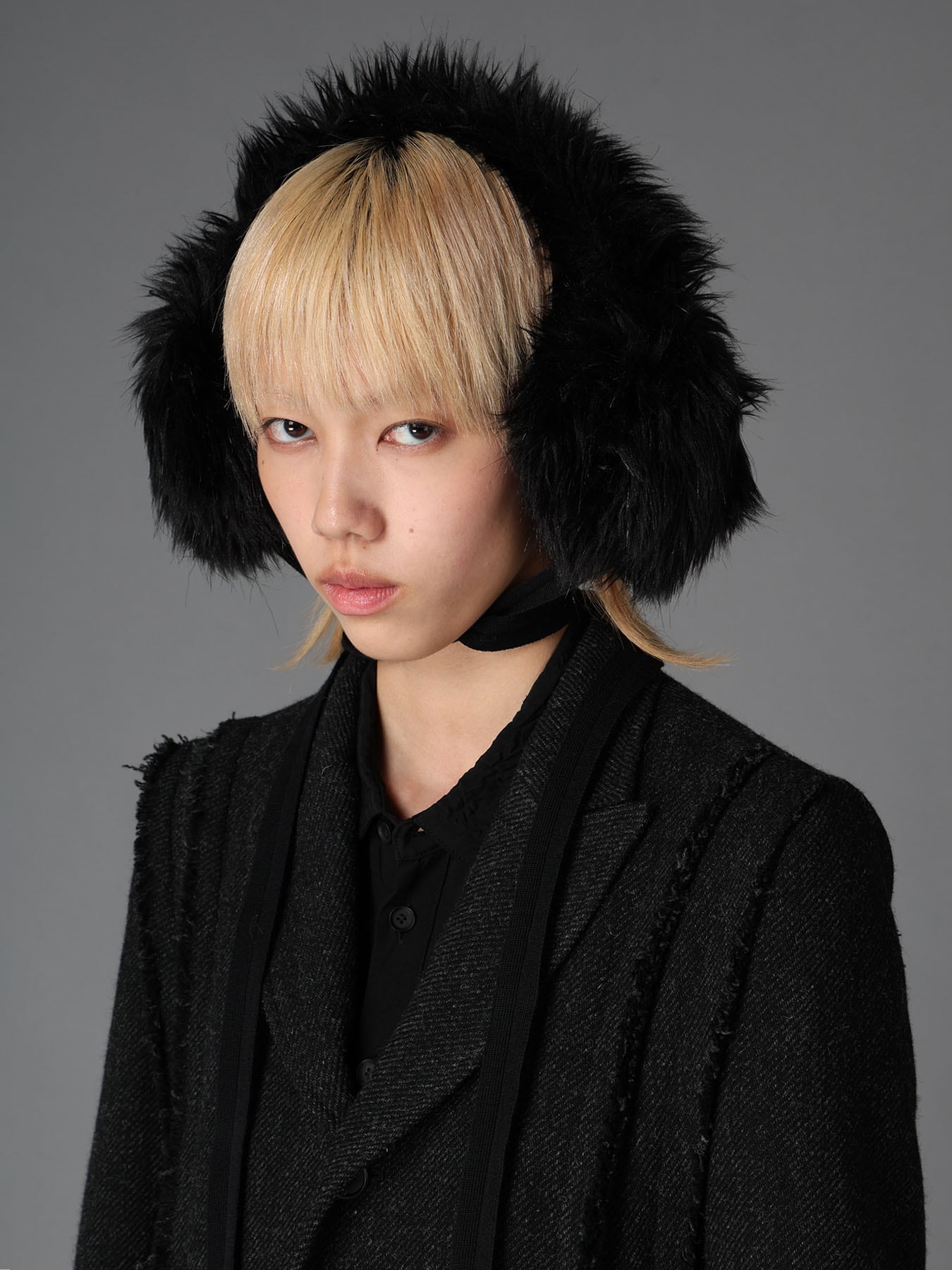 LONG FUR+MOIST TANNED KIP LEATHER RIBBON EARMUFFS(FREE SIZE Black