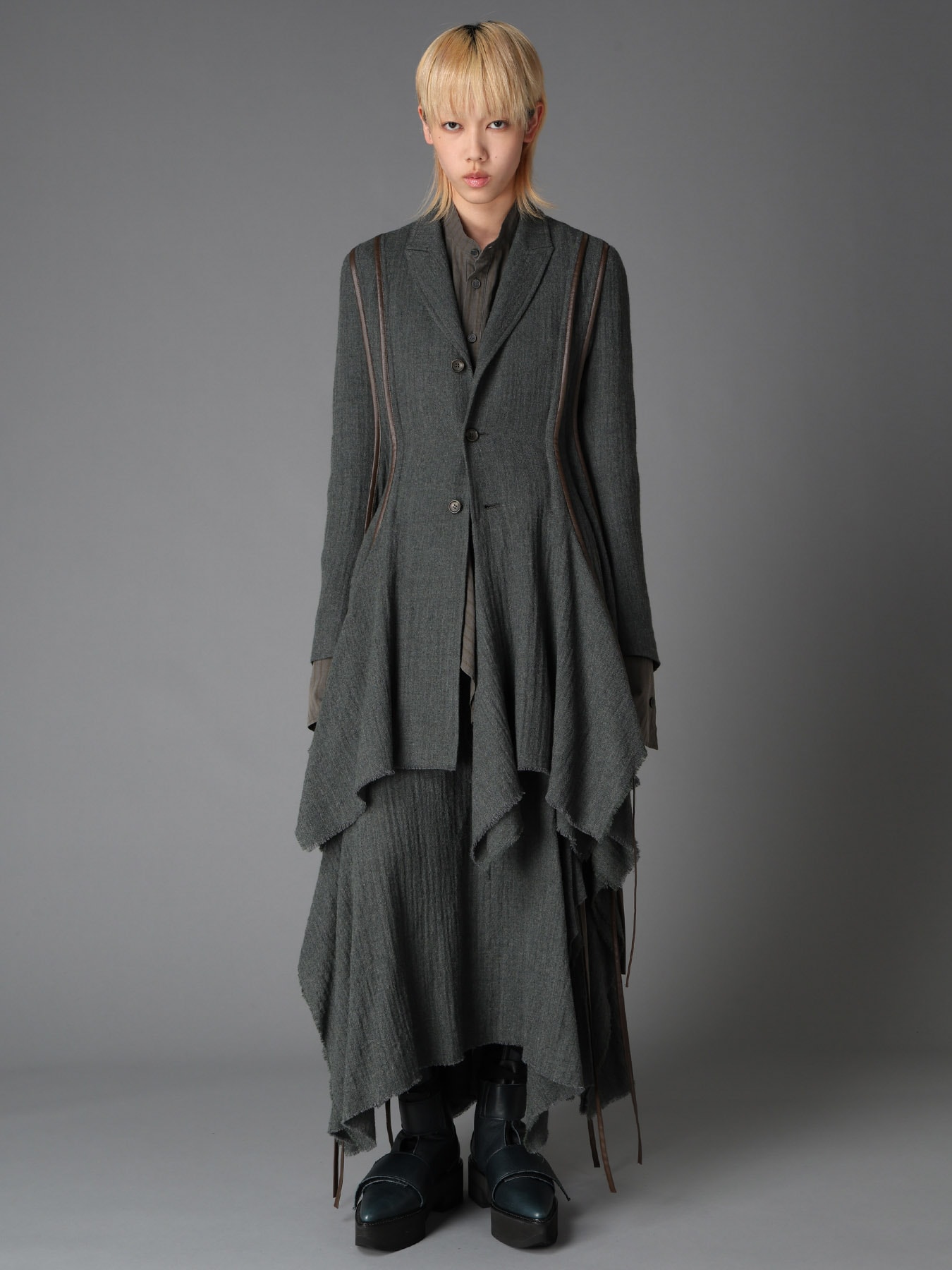 W/ VIYELLA B FLARED PANEL JACKET