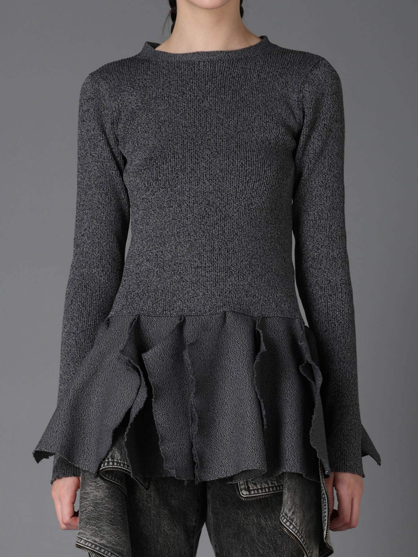 HIGH-GAUGE 3D KNIT FRILLED PULLOVER