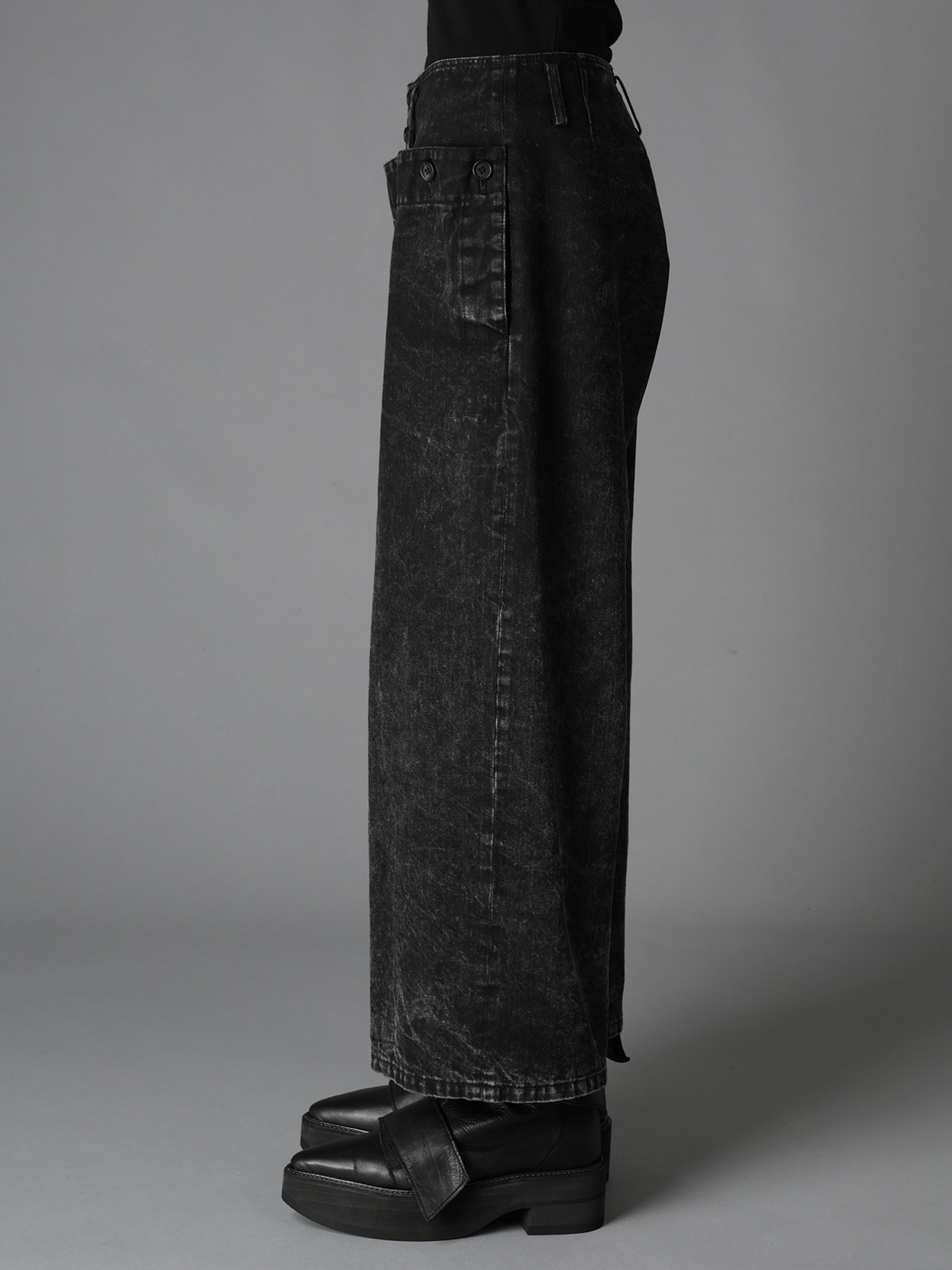 CHEMICAL BLEACHED DENIM SAILOR PANTS