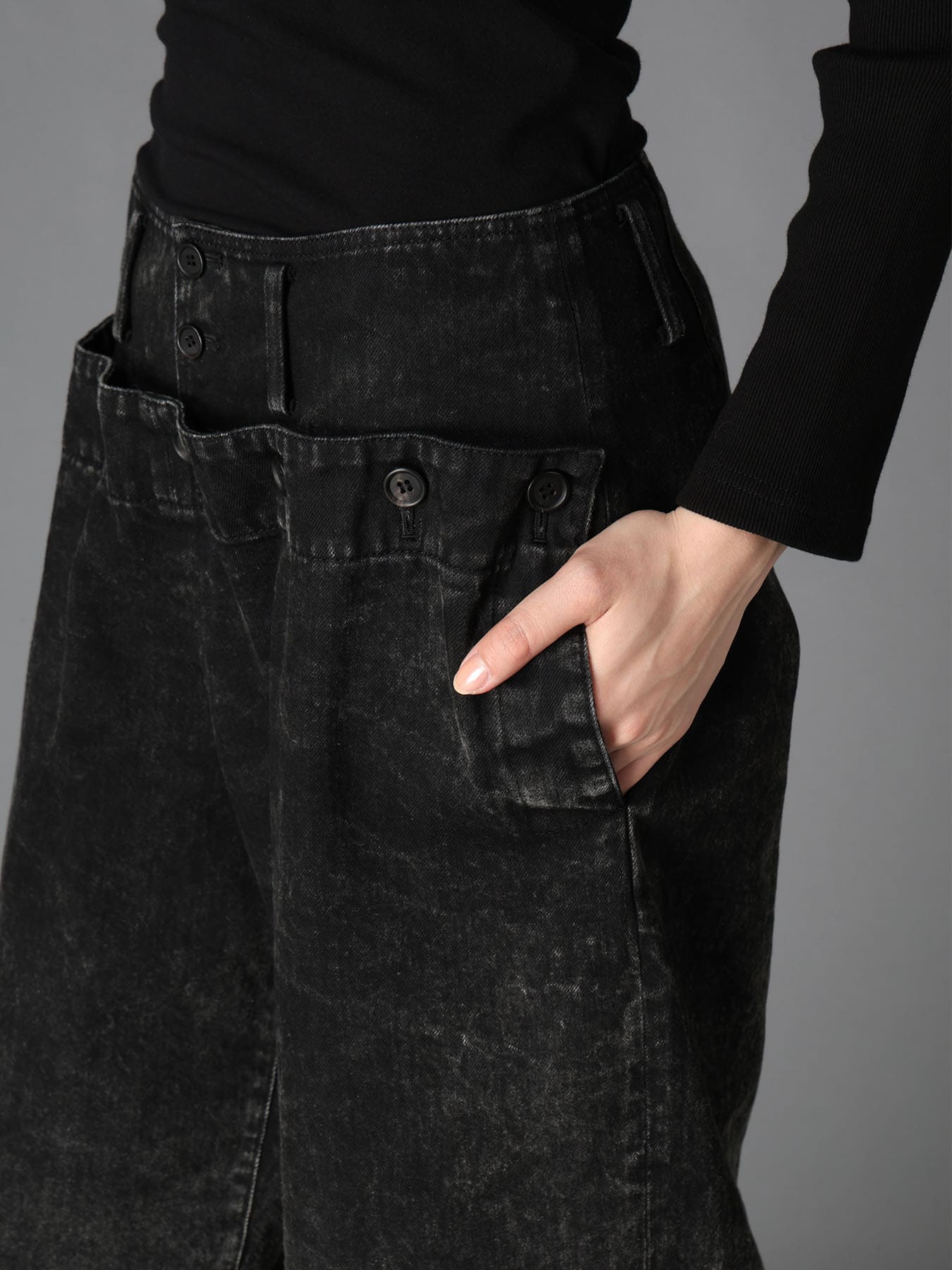 CHEMICAL BLEACHED DENIM SAILOR PANTS