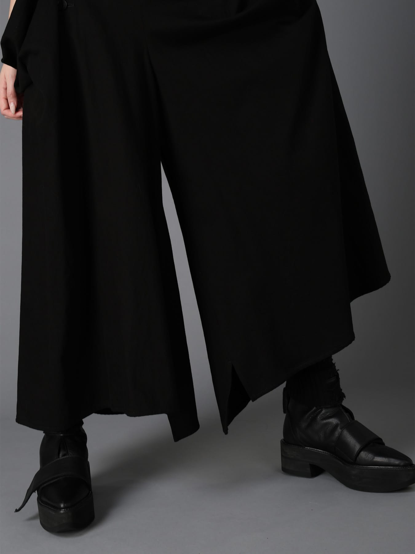 BK DENIM DRAPED POCKET SAILOR PANTS