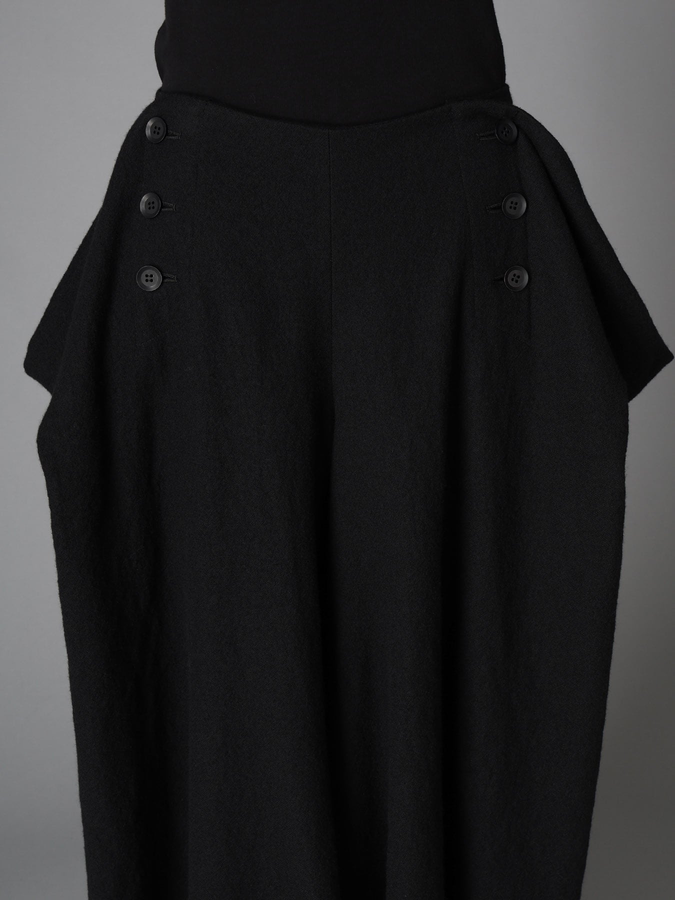 LIGHT SERGE A DRAPED POCKET SAILOR PANTS