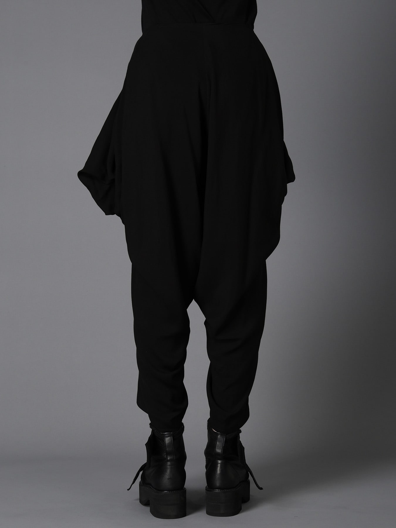 HIGH TWIST GABARDINE DRAPED PANTS