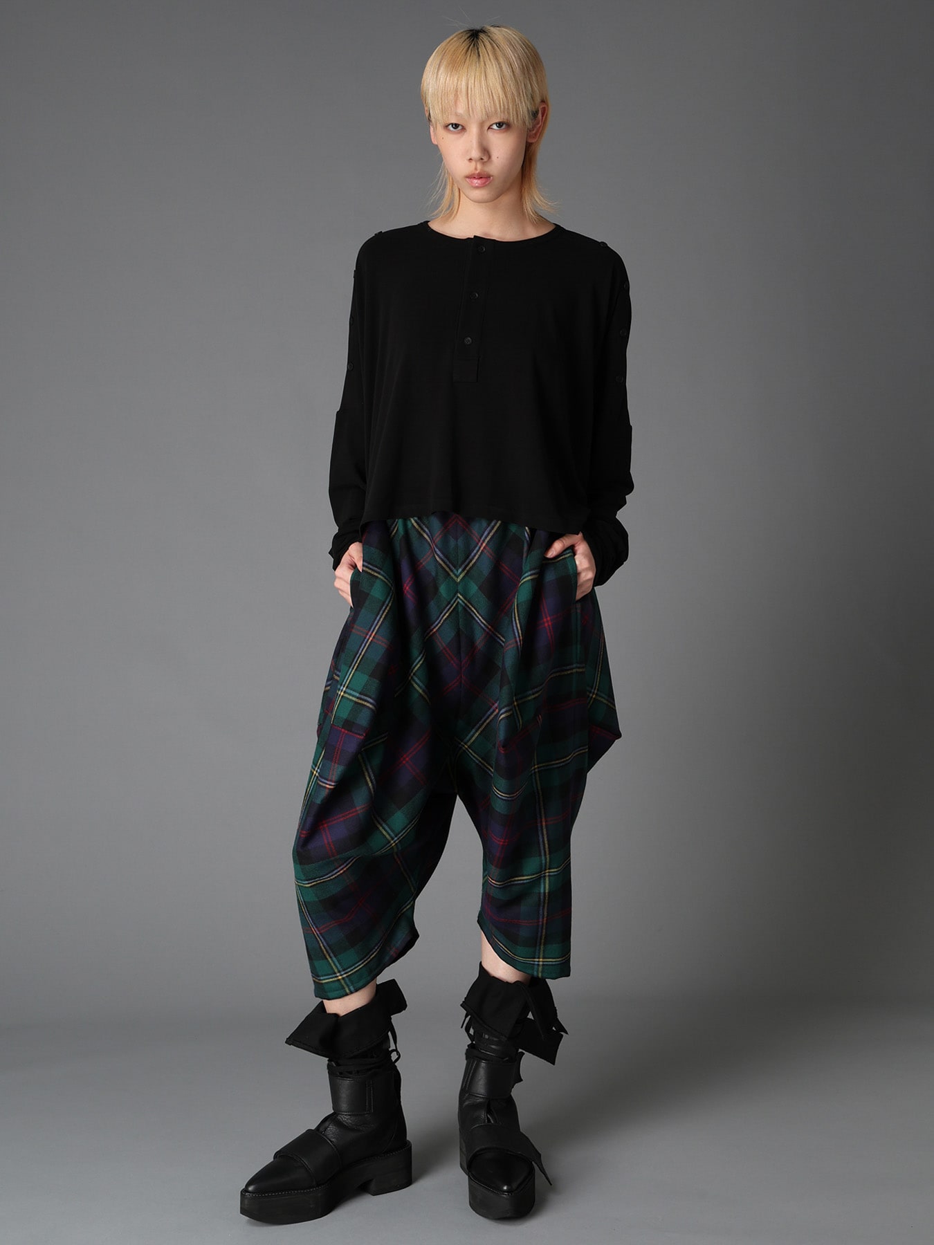 GREEN TARTAN WIDE TUCK PANTS